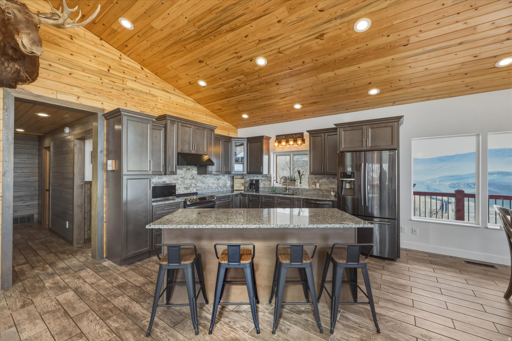 LAKE ROCKPORT ESTATES - Residential