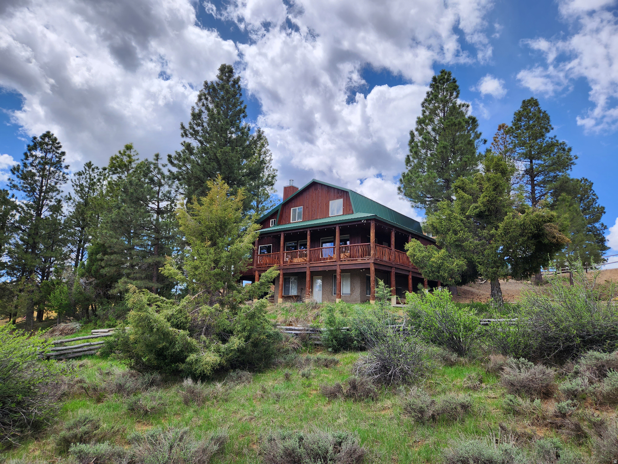 ELK RIDGE ESTATE - Residential