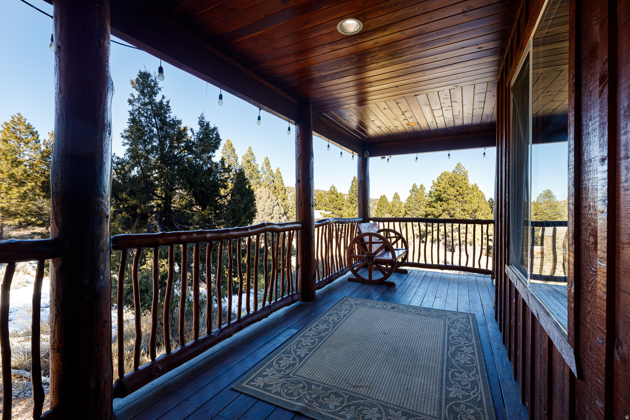ELK RIDGE ESTATE - Residential