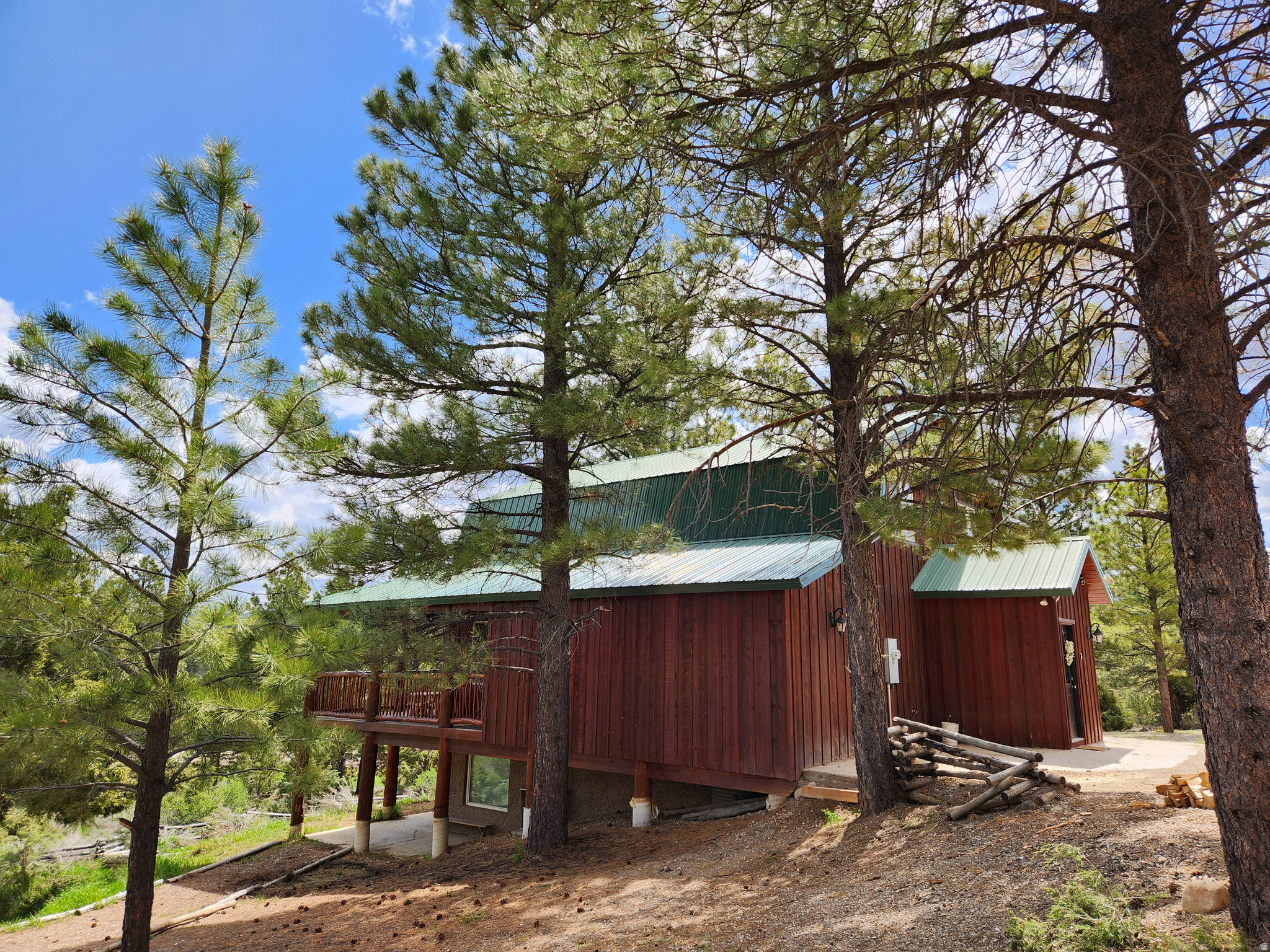 ELK RIDGE ESTATE - Residential