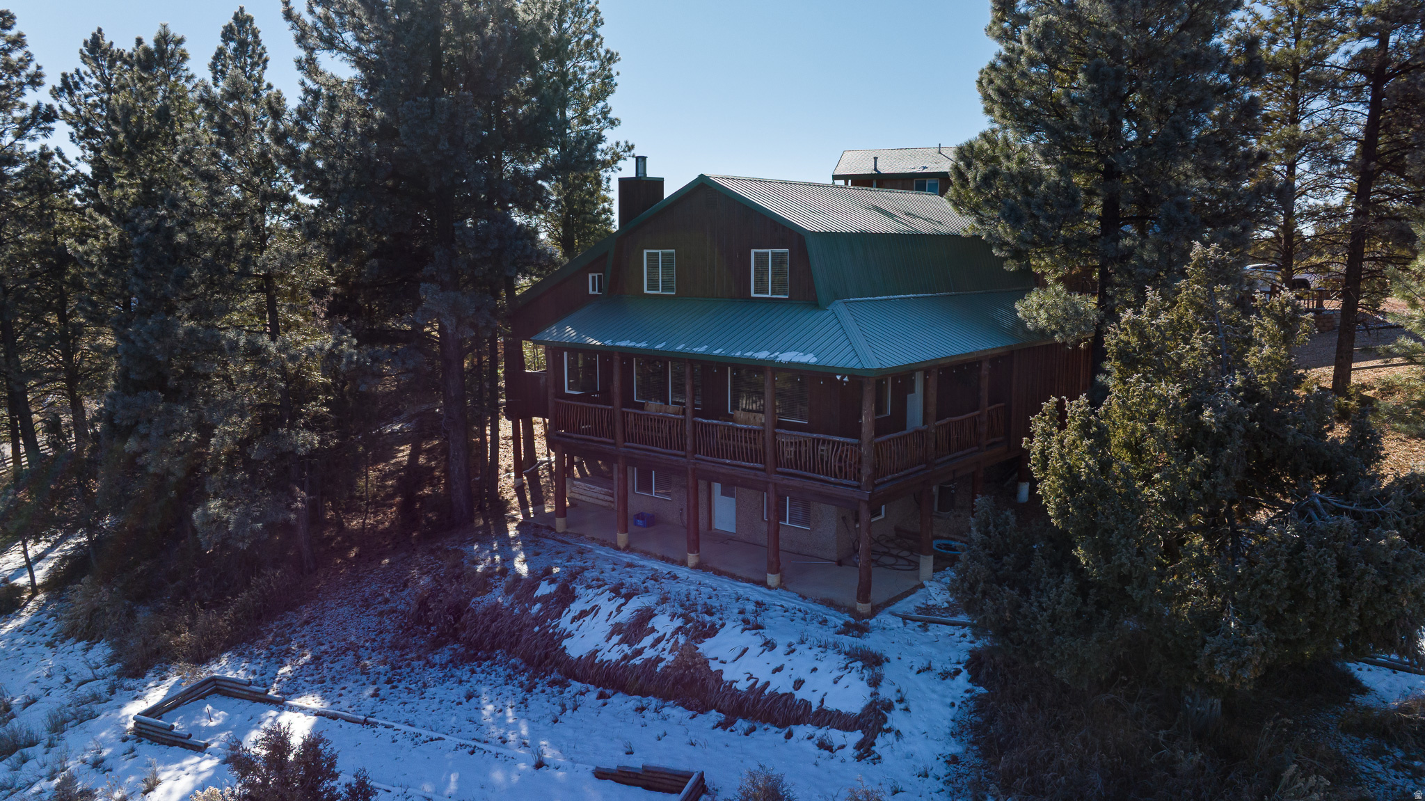 ELK RIDGE ESTATE - Residential