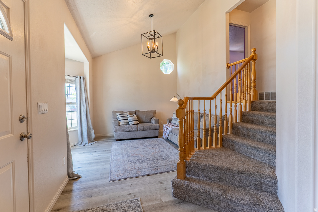 STONEGATE - Residential
