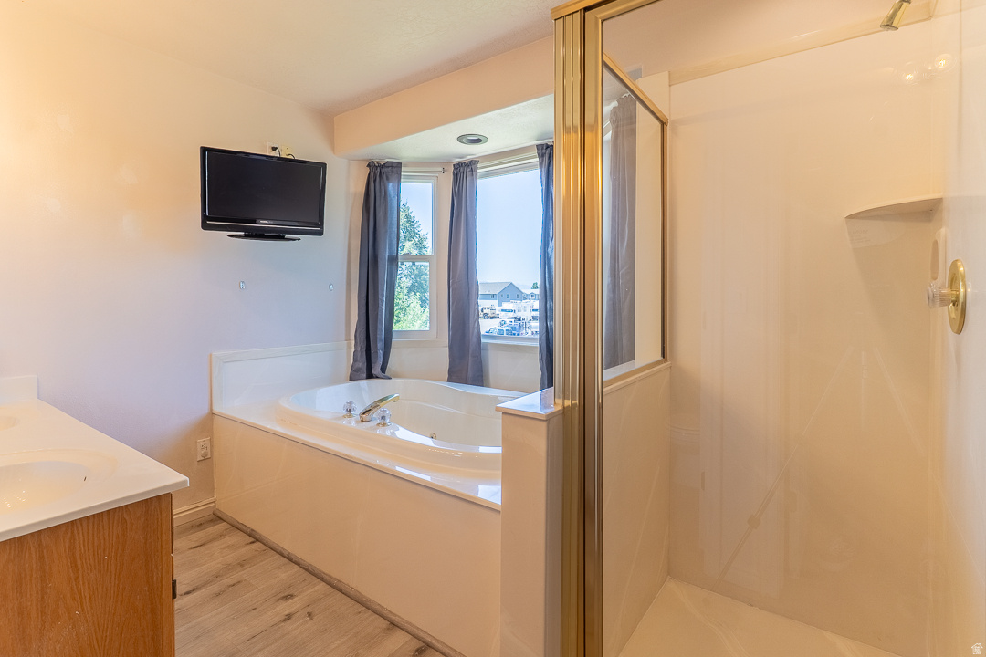 STONEGATE - Residential