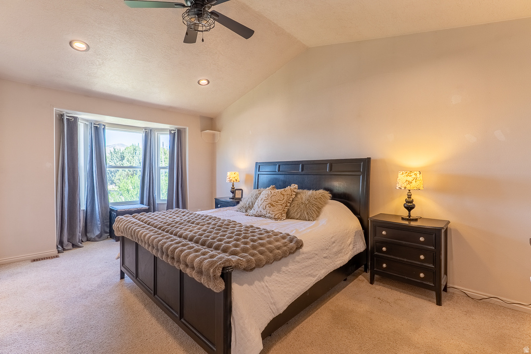 STONEGATE - Residential