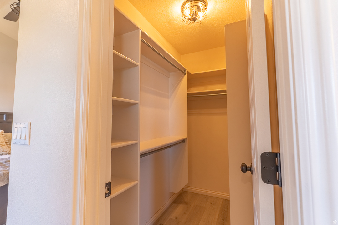 STONEGATE - Residential