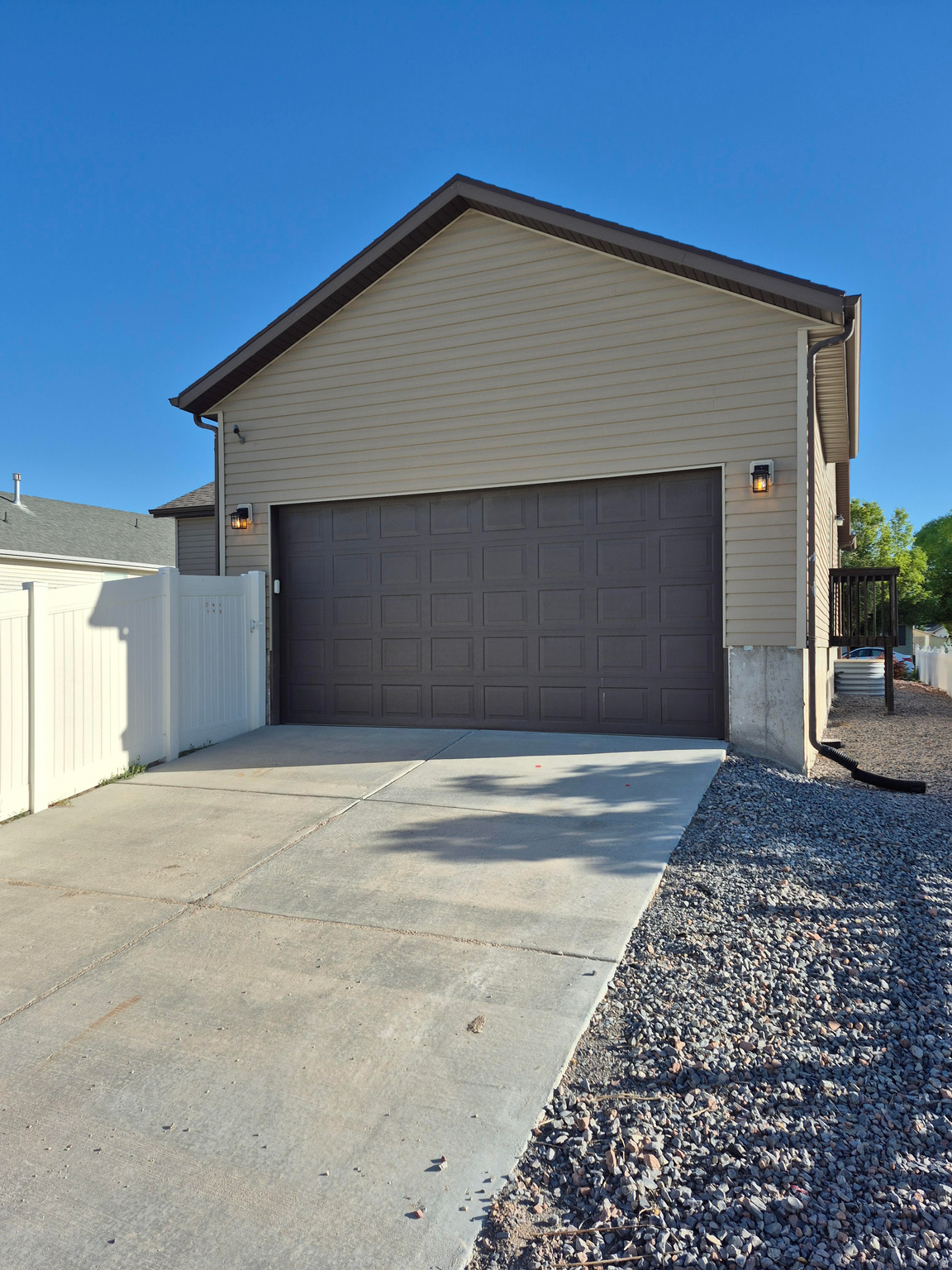 LANDING AT EAGLE MOUNTAIN - Residential