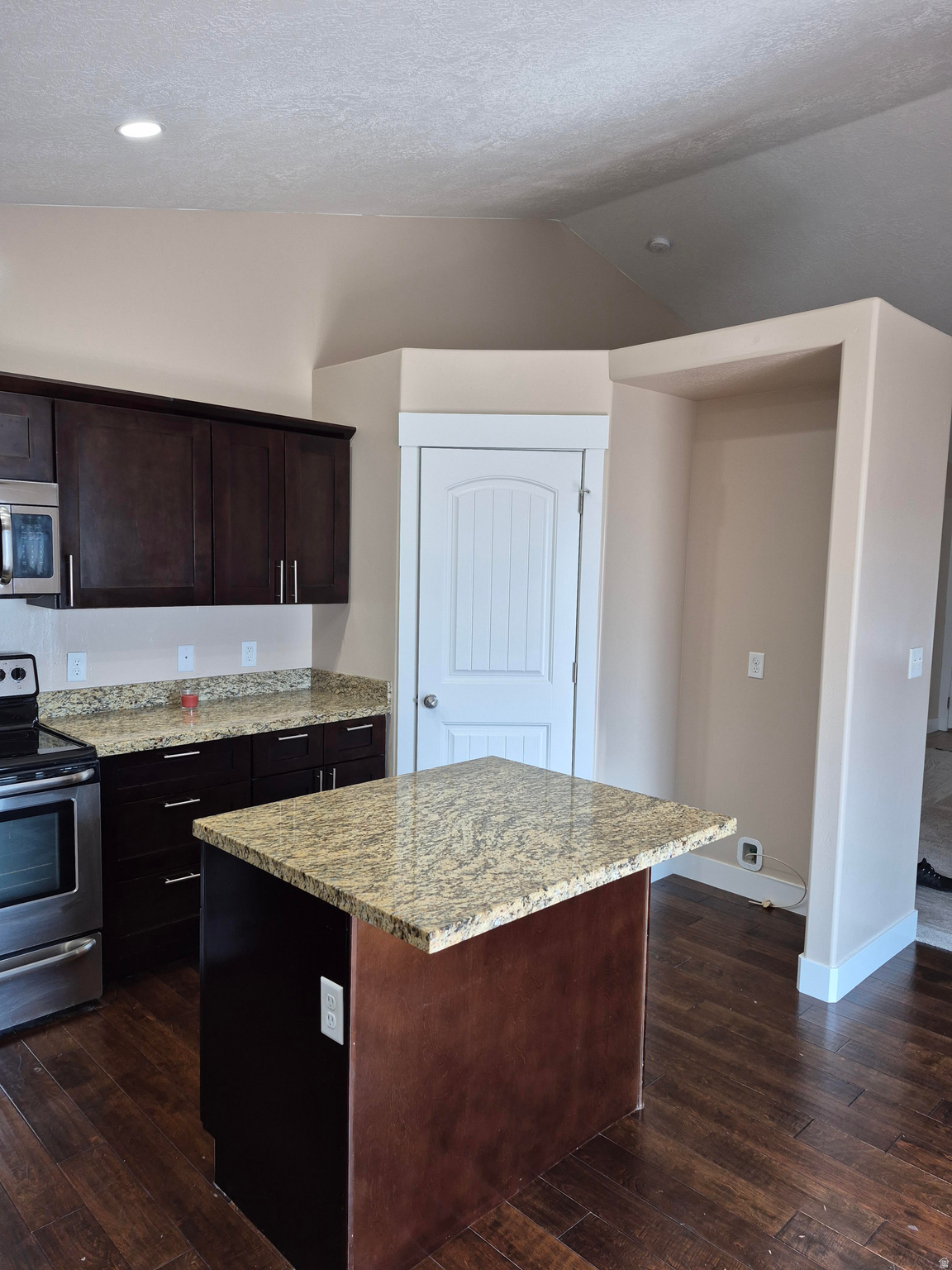 LANDING AT EAGLE MOUNTAIN - Residential