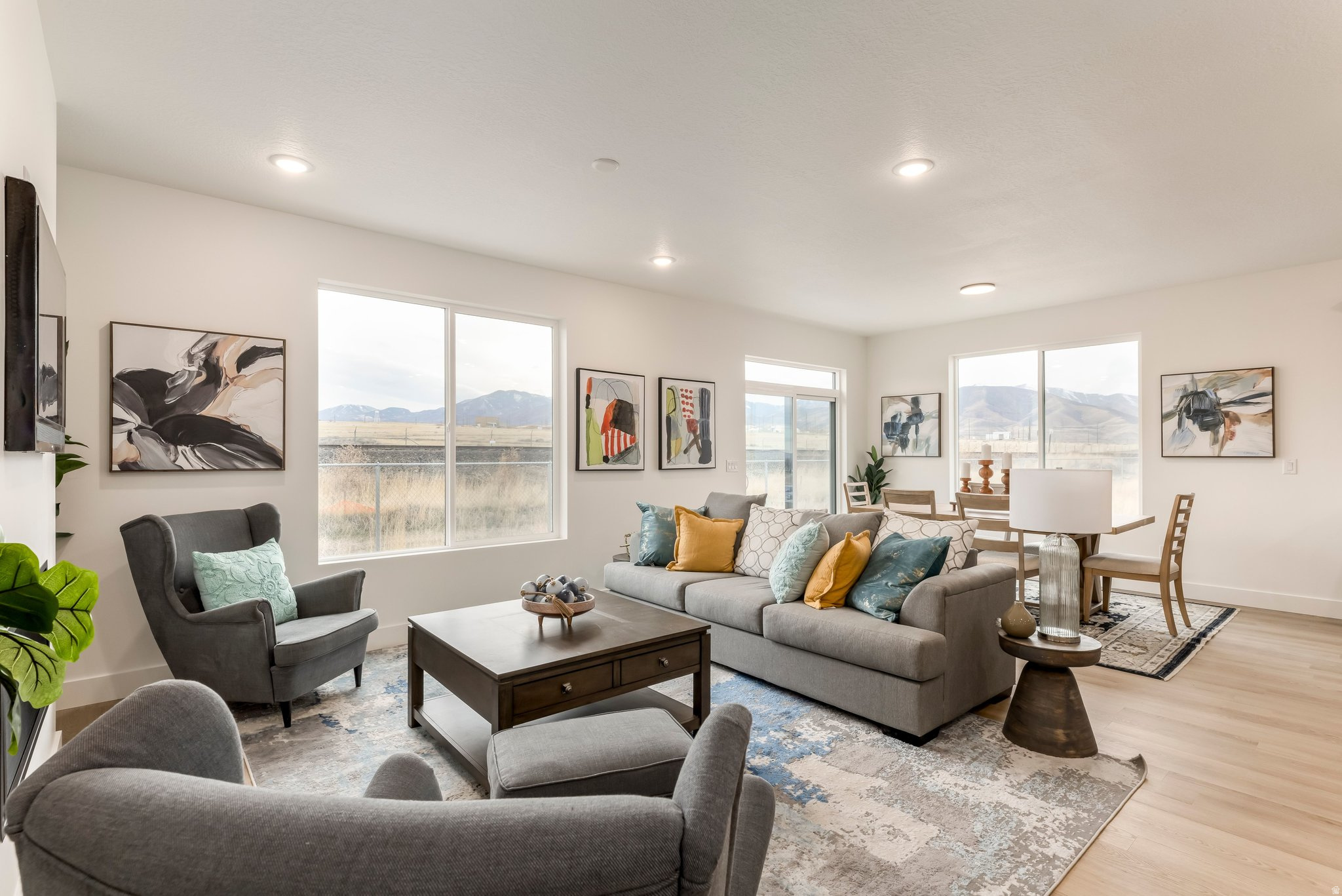 WESTON FIELD - Residential