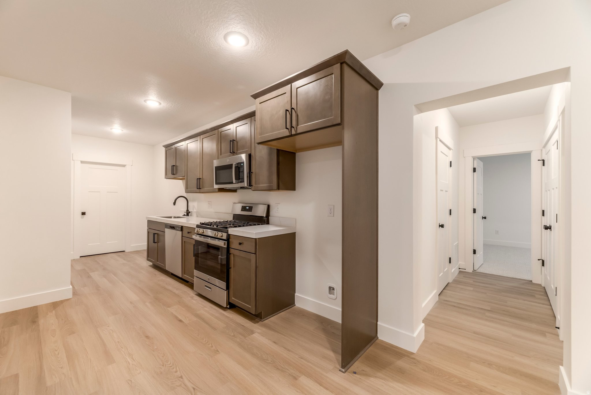 WESTON FIELD - Residential