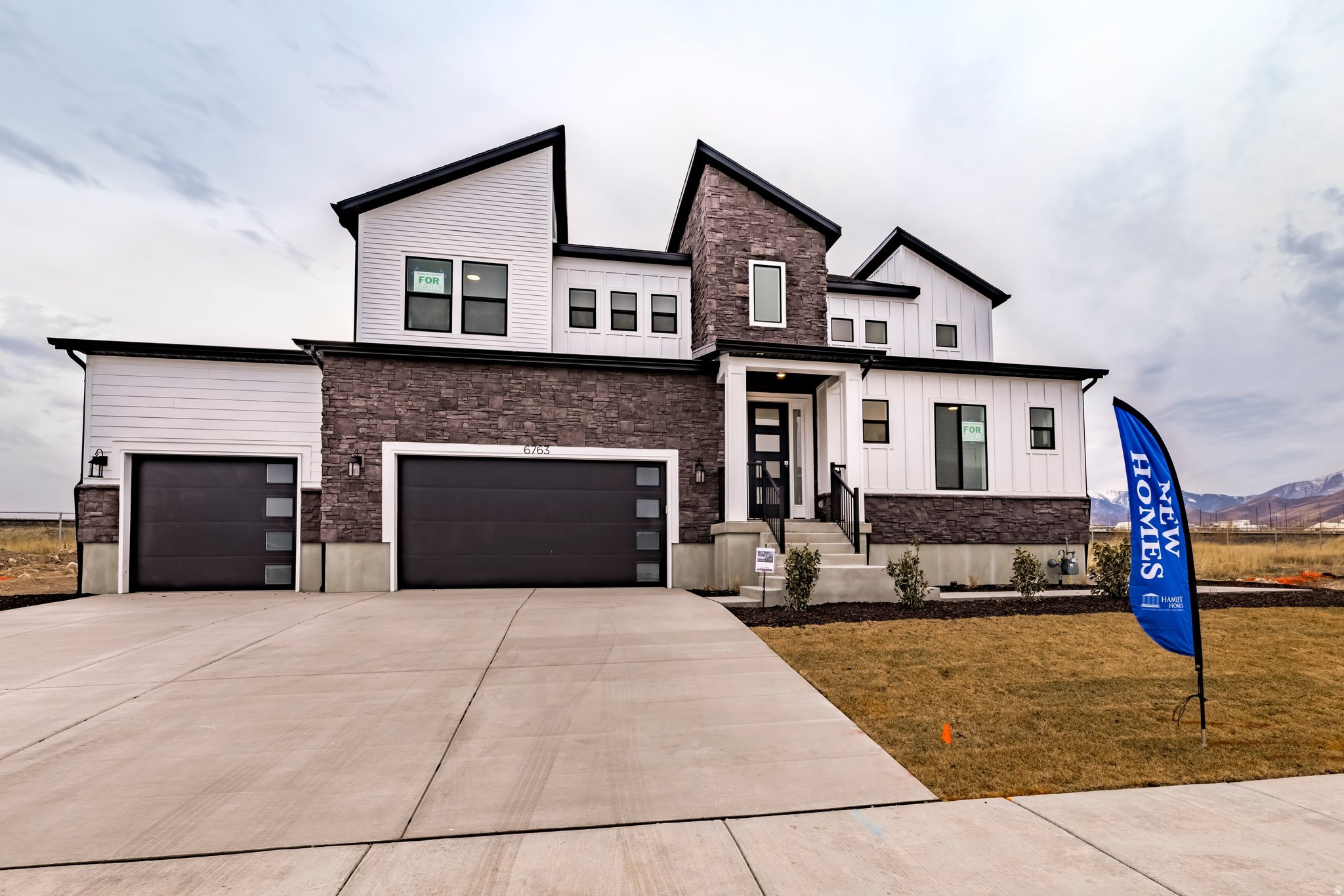 WESTON FIELD - Residential