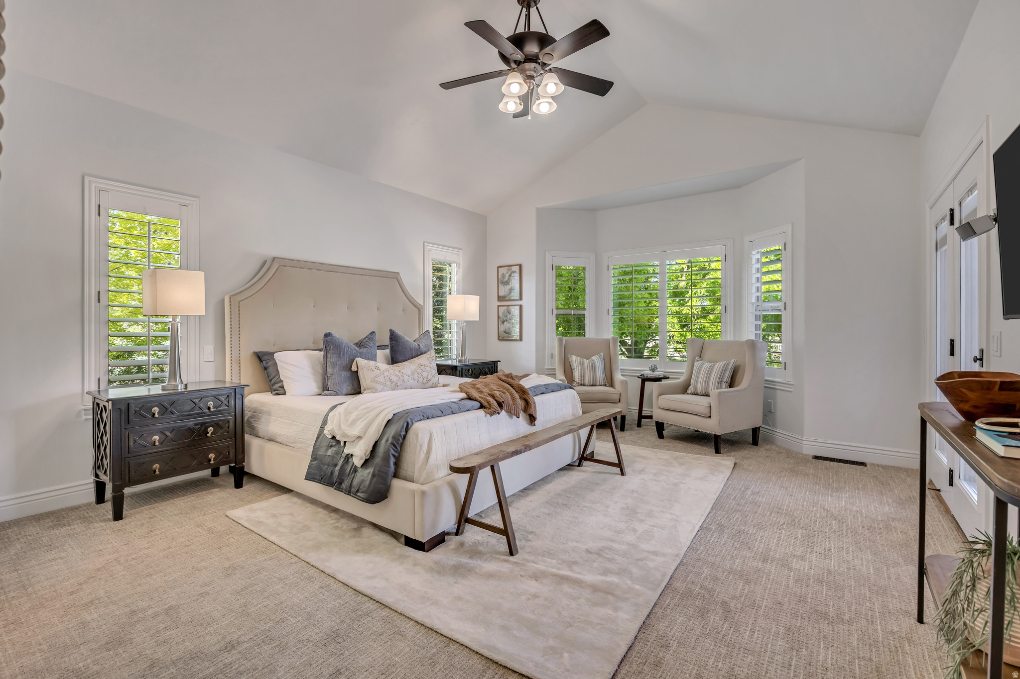 MOUNTAIN VISTAS - Residential
