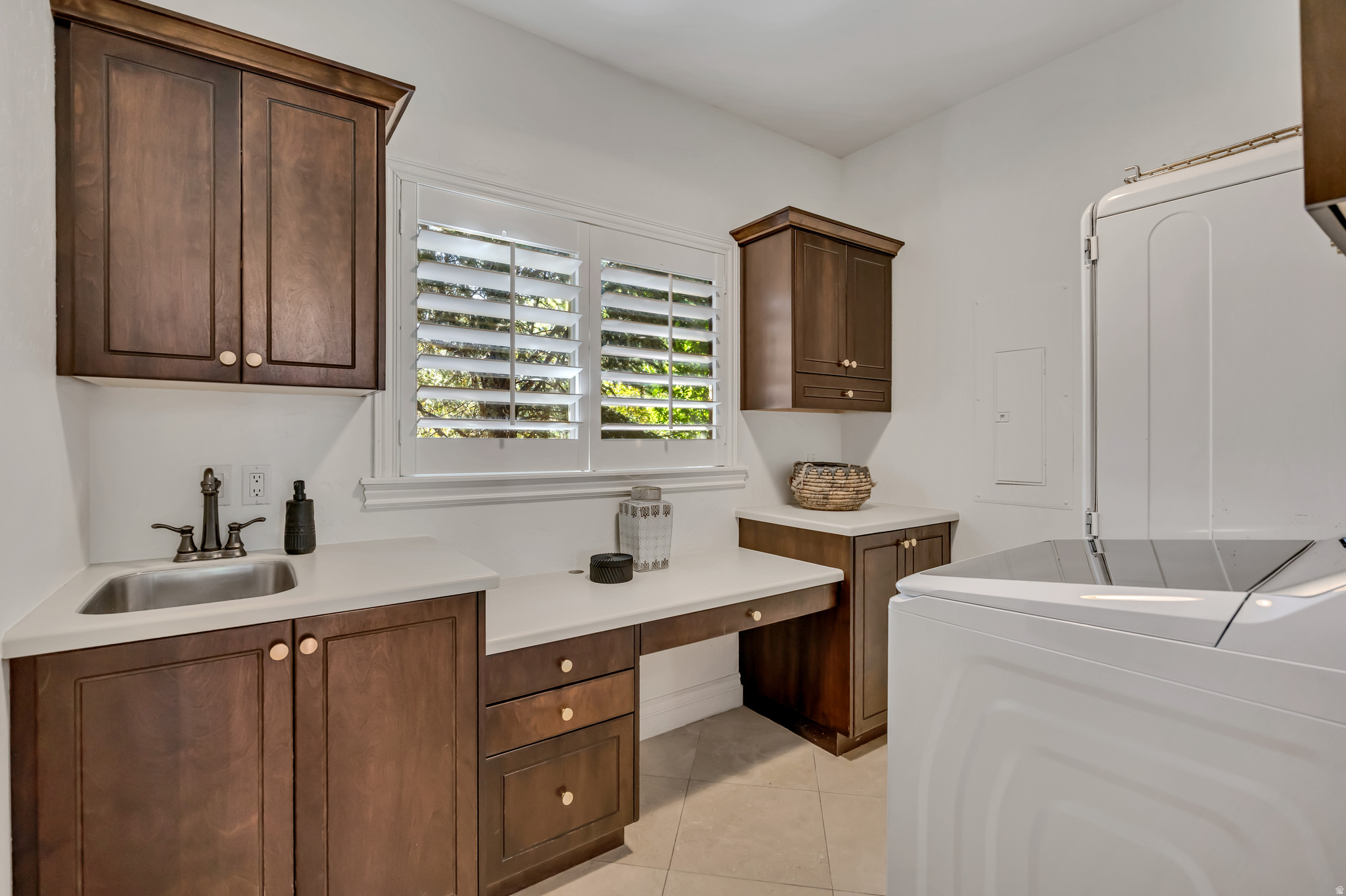 MOUNTAIN VISTAS - Residential