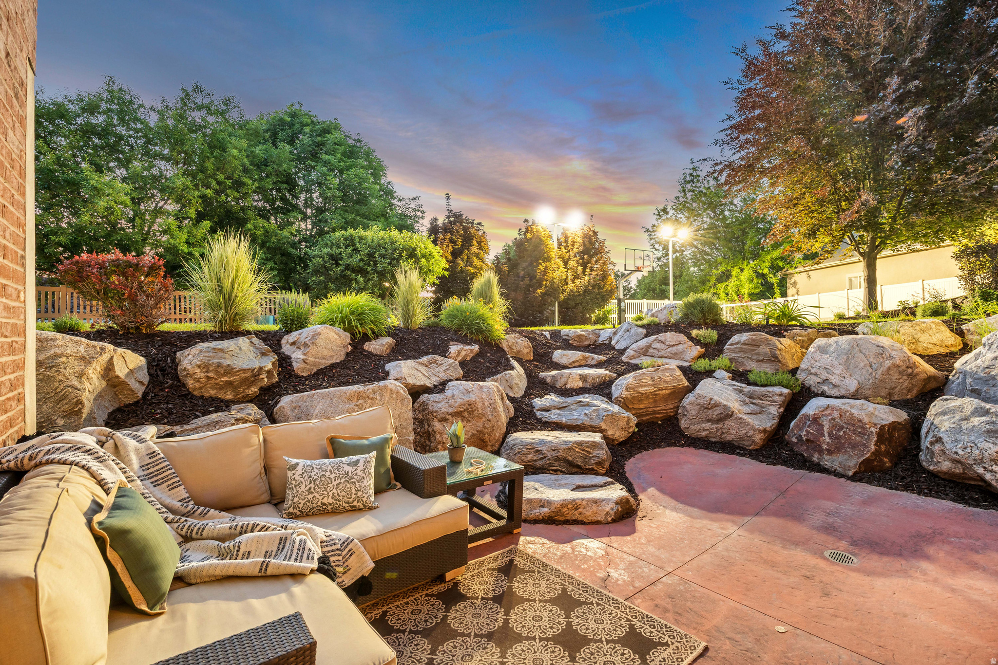 MOUNTAIN VISTAS - Residential