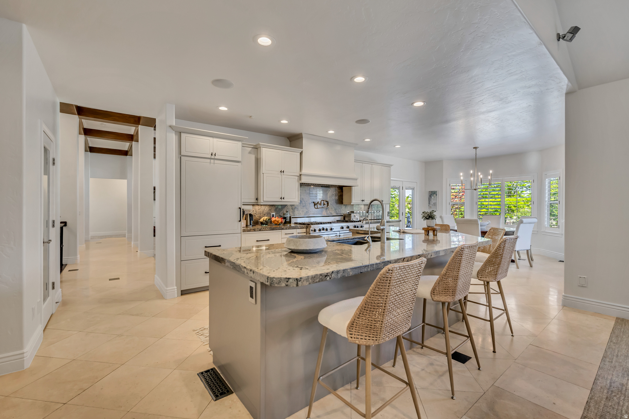 MOUNTAIN VISTAS - Residential
