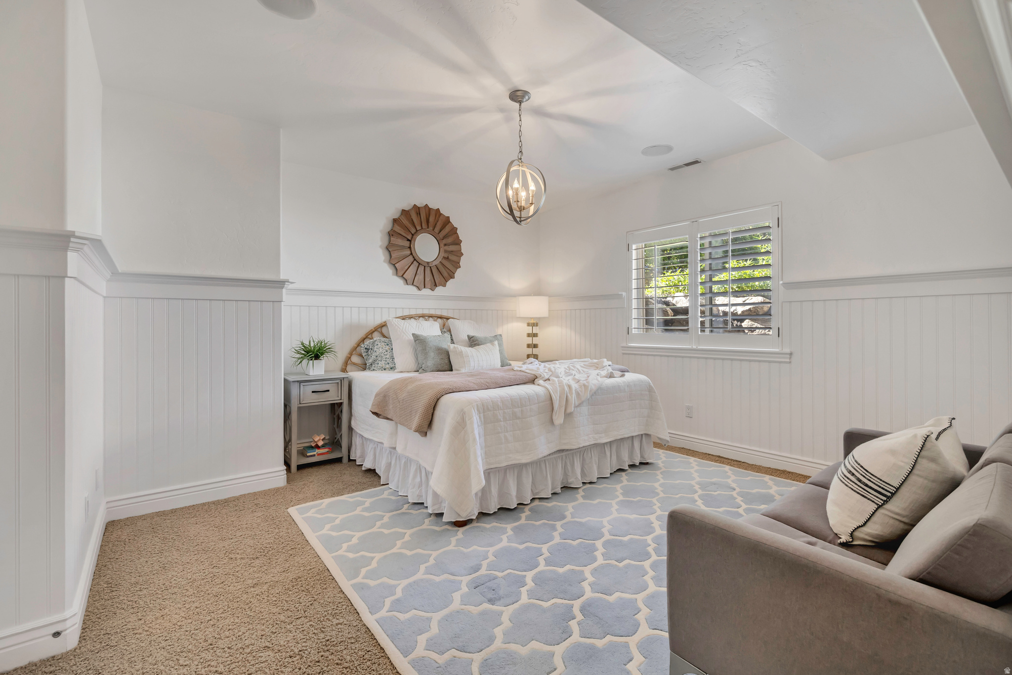 MOUNTAIN VISTAS - Residential