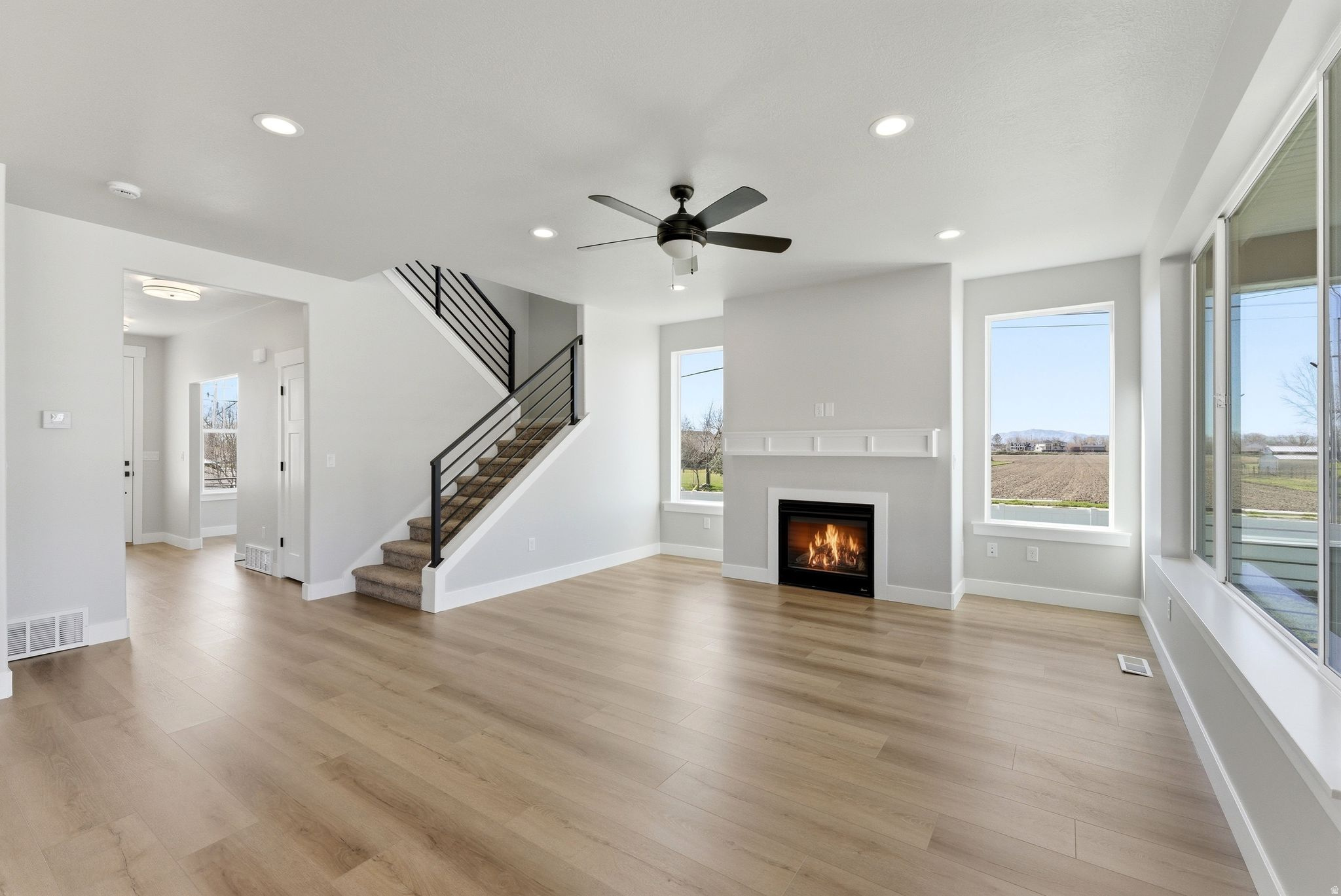 COTTLE LANE - Residential