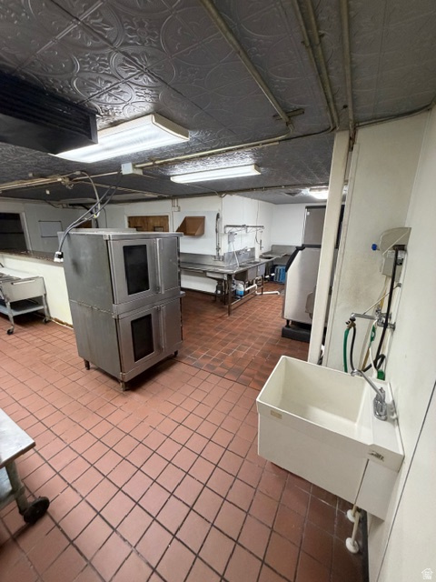 CUTLER SUB - Commercial Sale