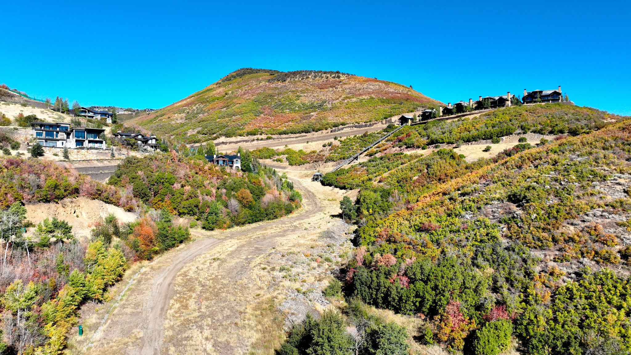 THE HAVENS AT DEER CREST - Residential