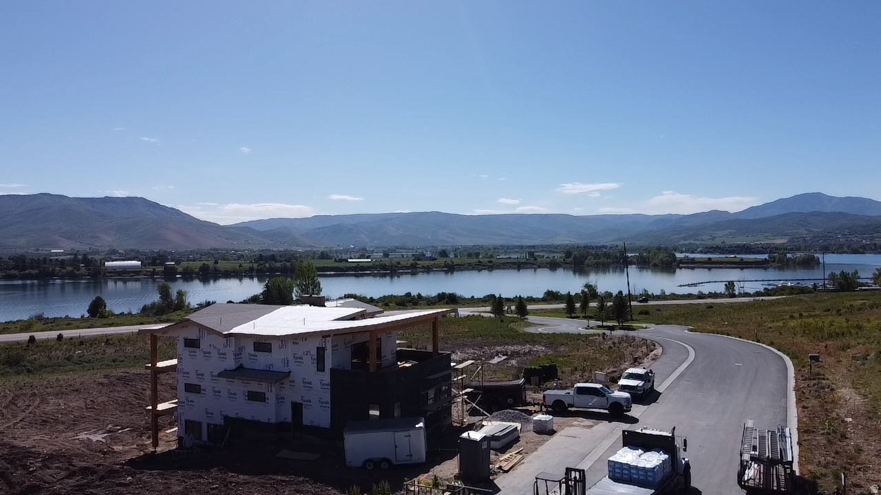 HARBOR VIEW ESTATES - Residential