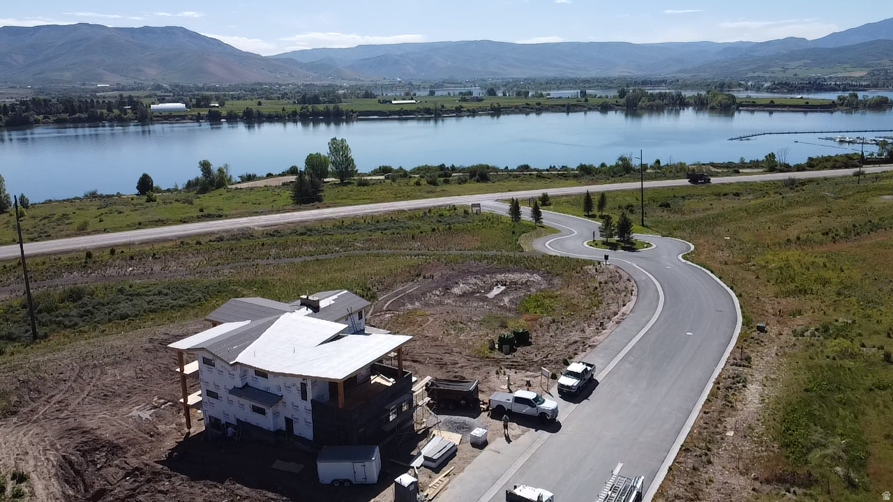 HARBOR VIEW ESTATES - Residential