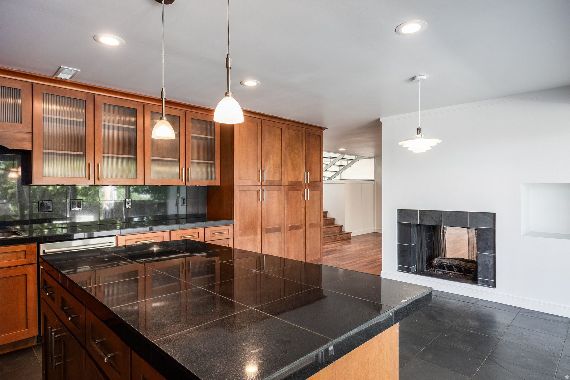 INDIAN HILLS - Residential