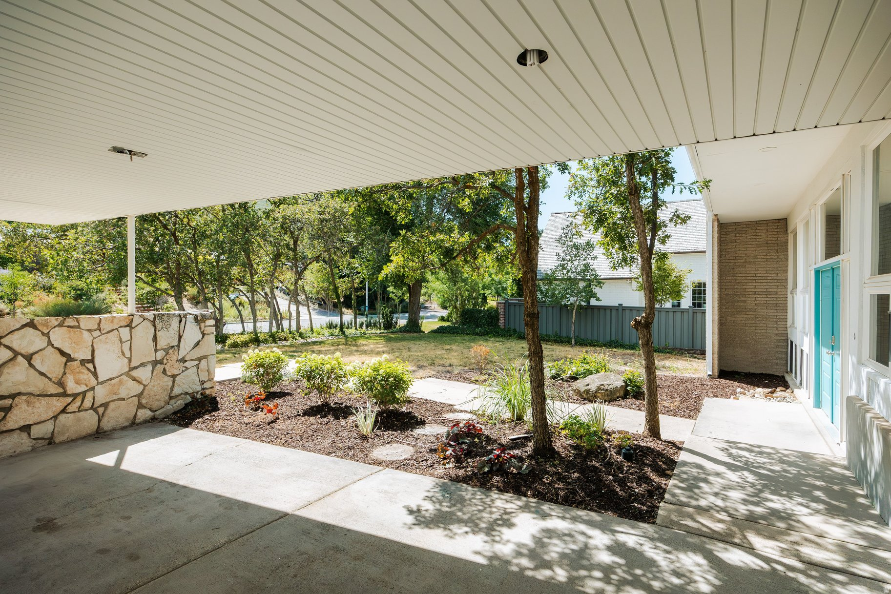 INDIAN HILLS - Residential