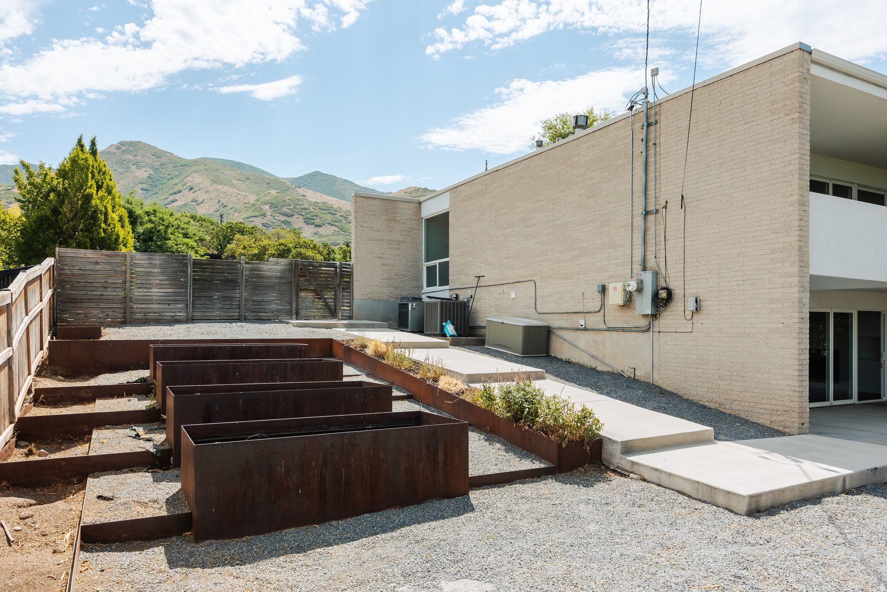 INDIAN HILLS - Residential