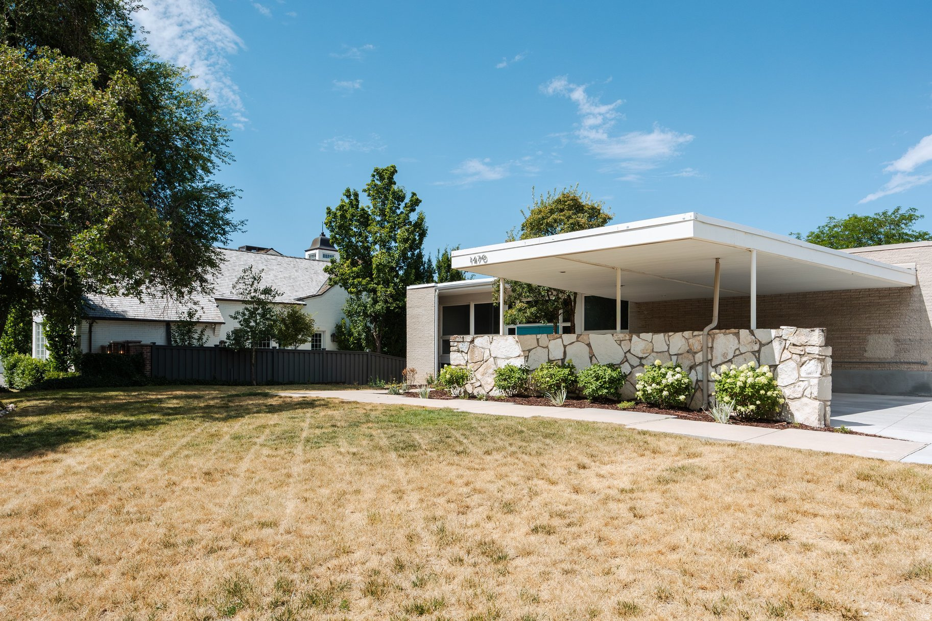 INDIAN HILLS - Residential