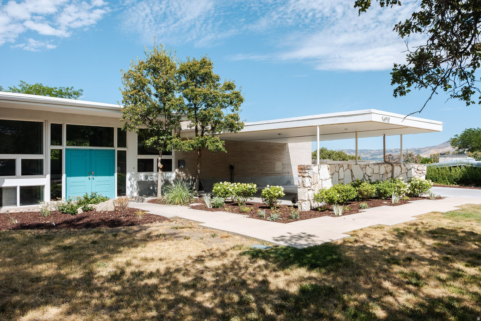 INDIAN HILLS - Residential