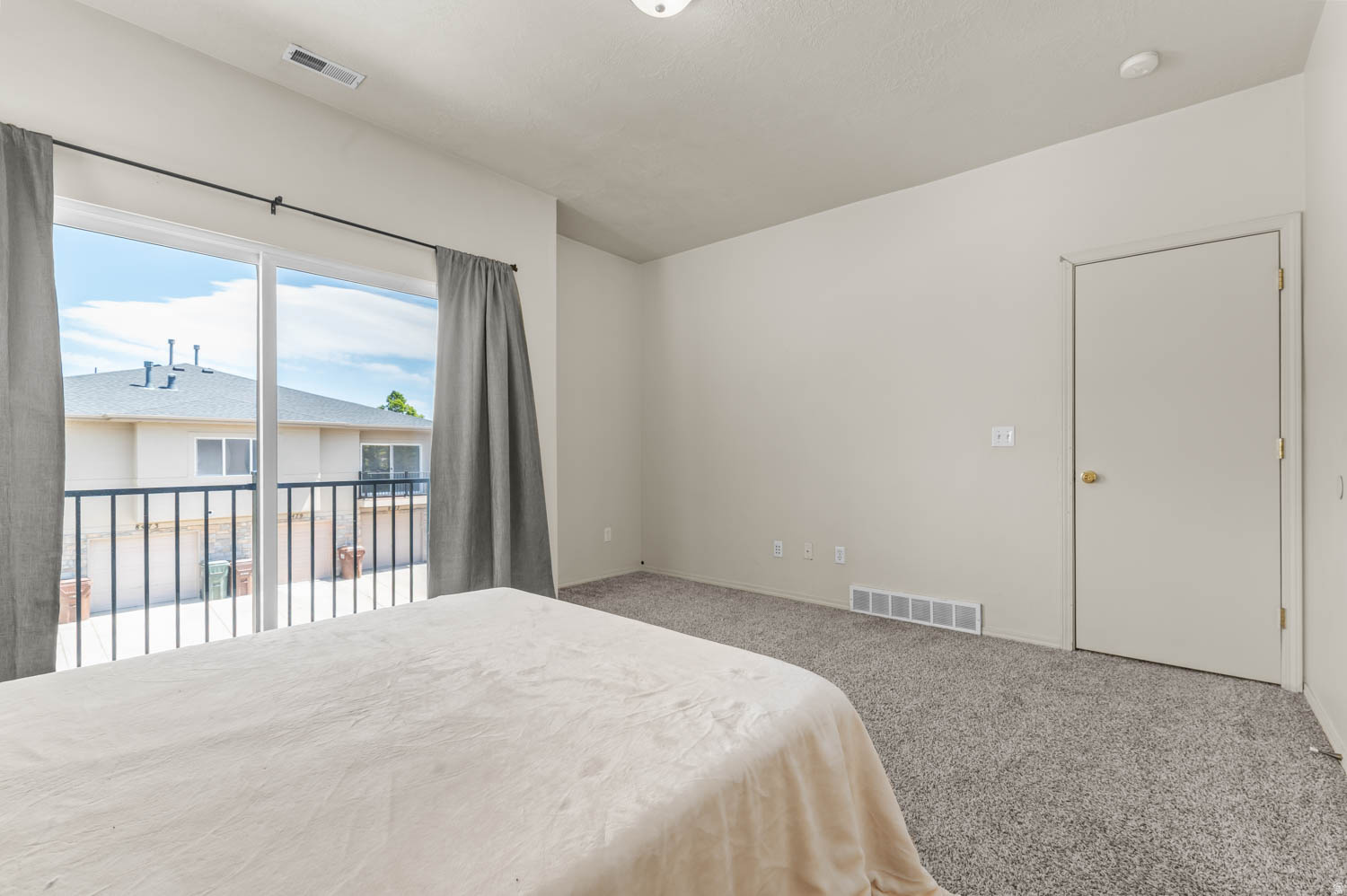 IVY SPRINGS CONDOMINIUMS PHASE 3 - Residential
