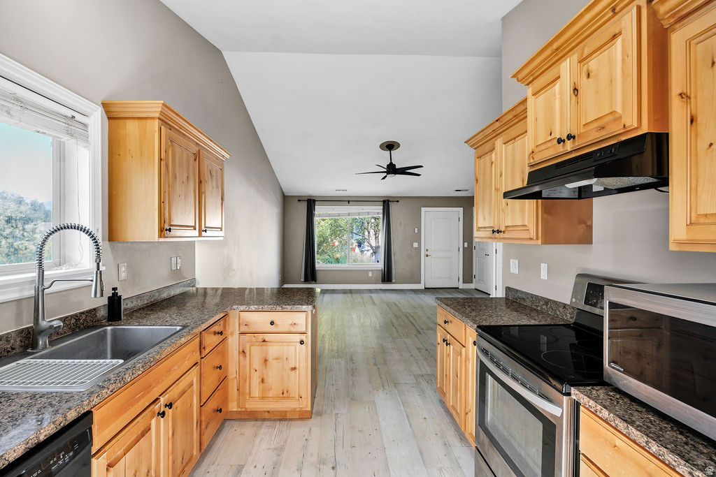 PARKSIDE ESTATES SUB - Residential