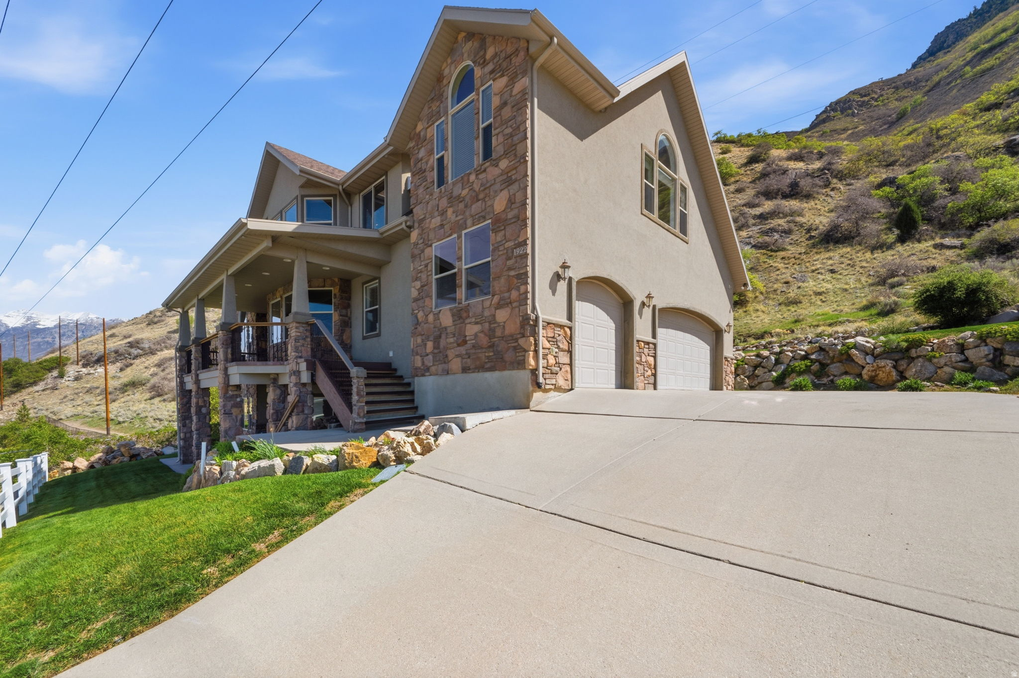 OAK TERRACE - Residential