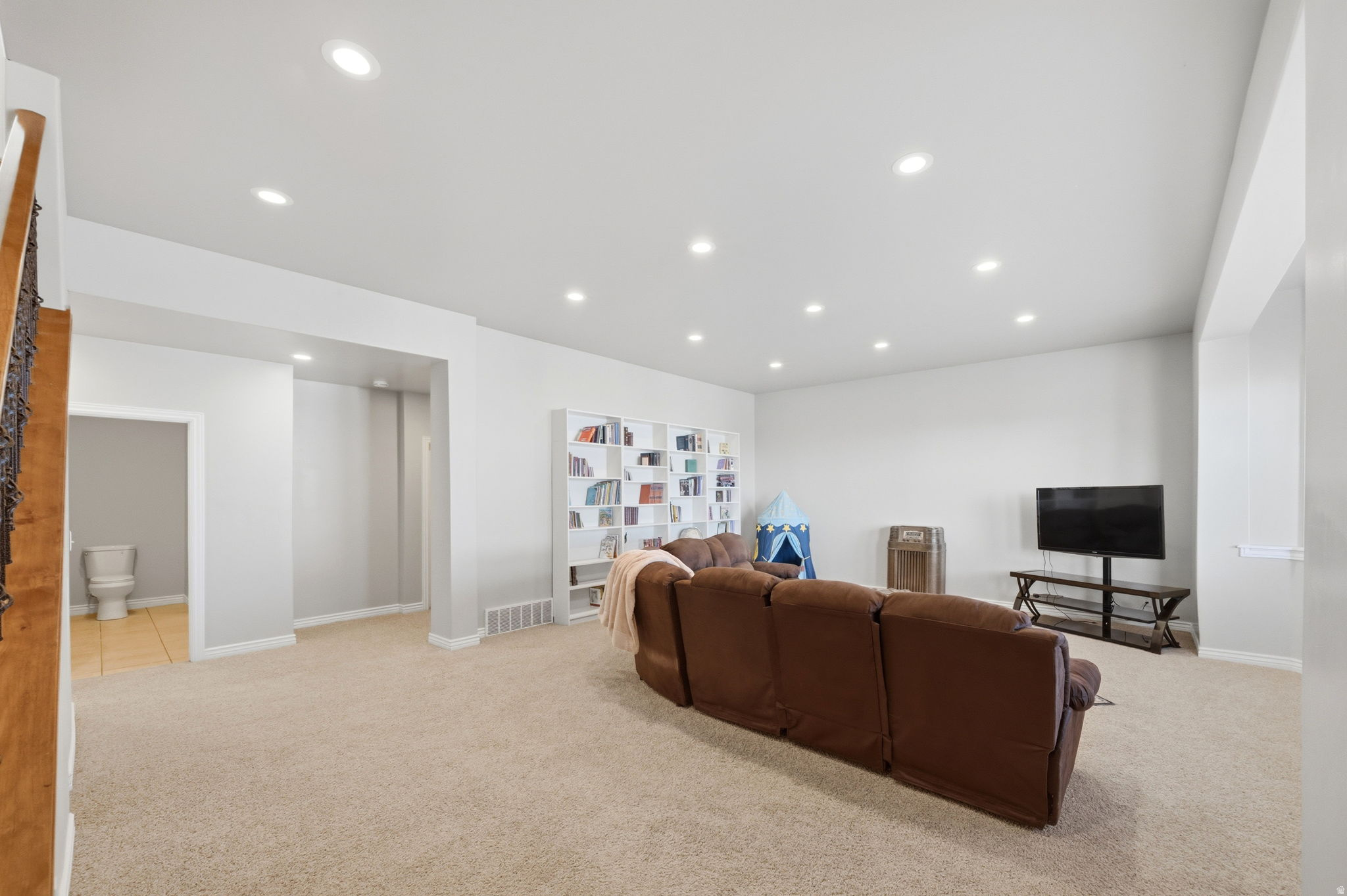OAK TERRACE - Residential
