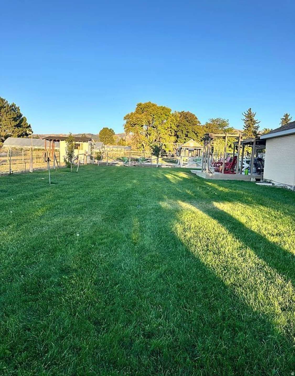 INTERMOUNTAIN SANPETE COUNTY - Residential