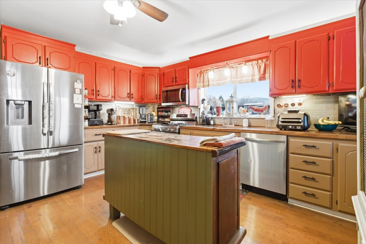 INTERMOUNTAIN SANPETE COUNTY - Residential