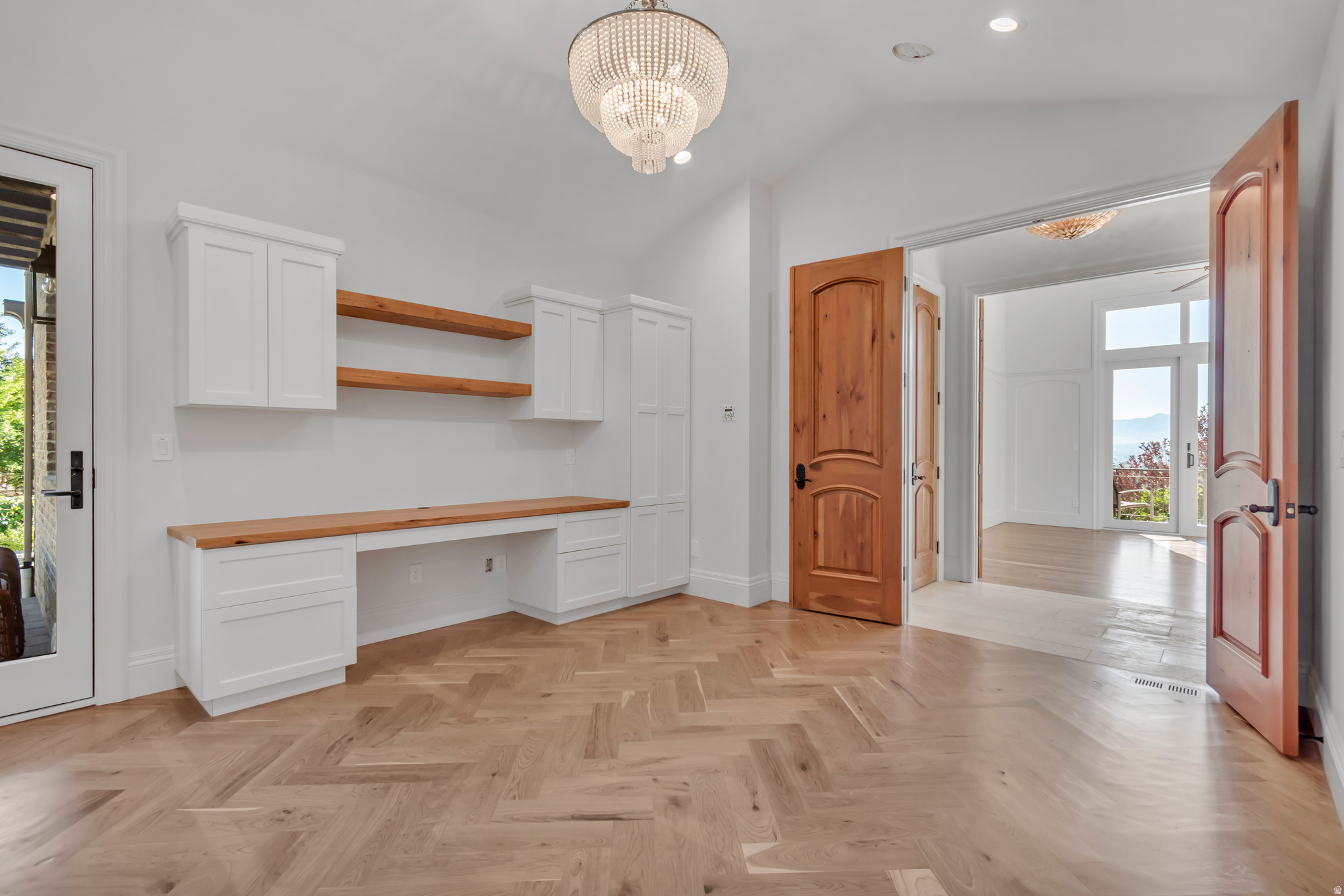 HICKORY RIDGE - Residential