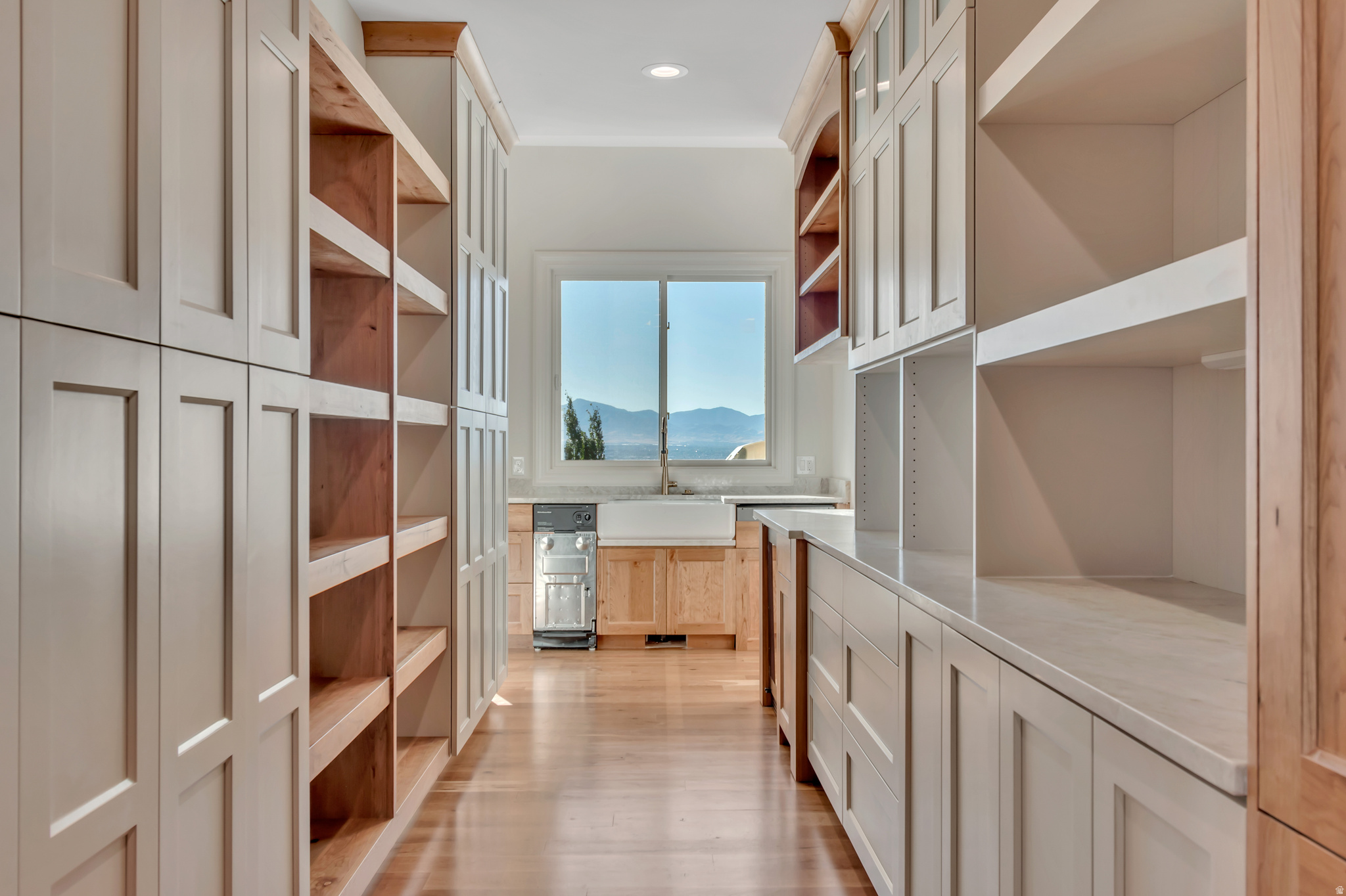 HICKORY RIDGE - Residential