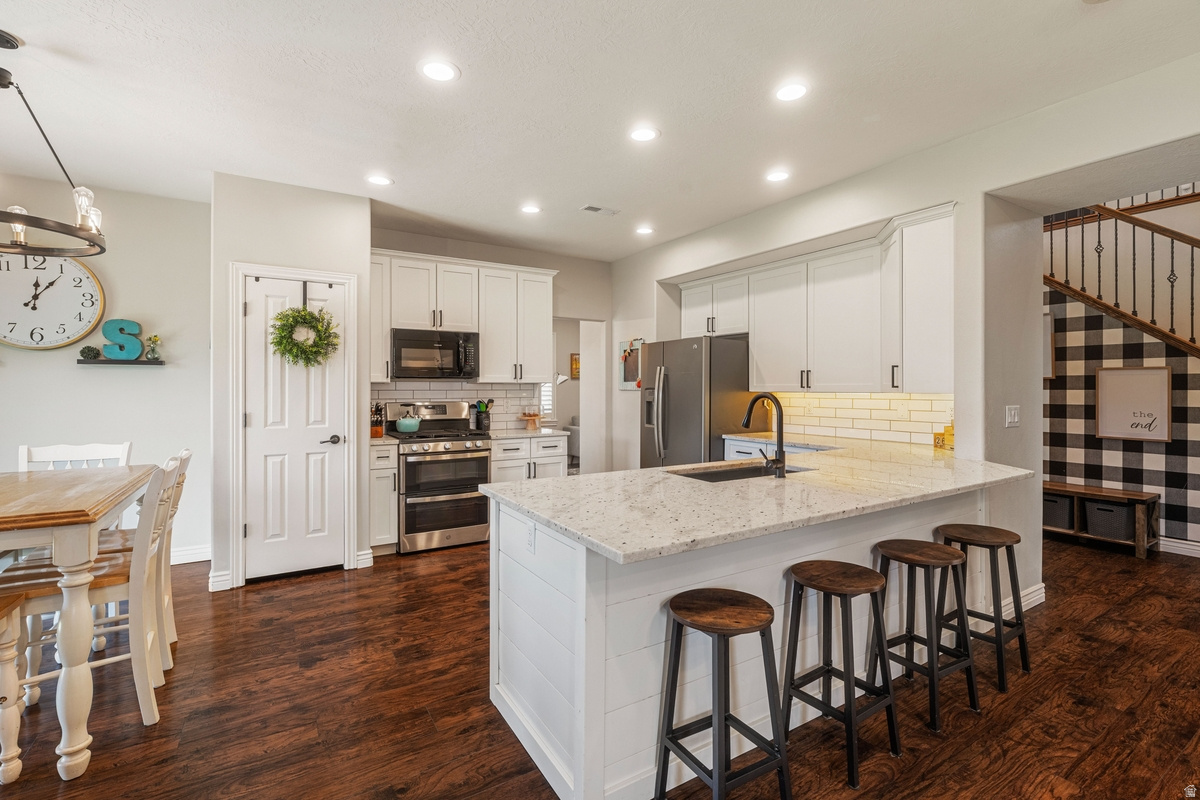 GRAY'S FARM - Residential