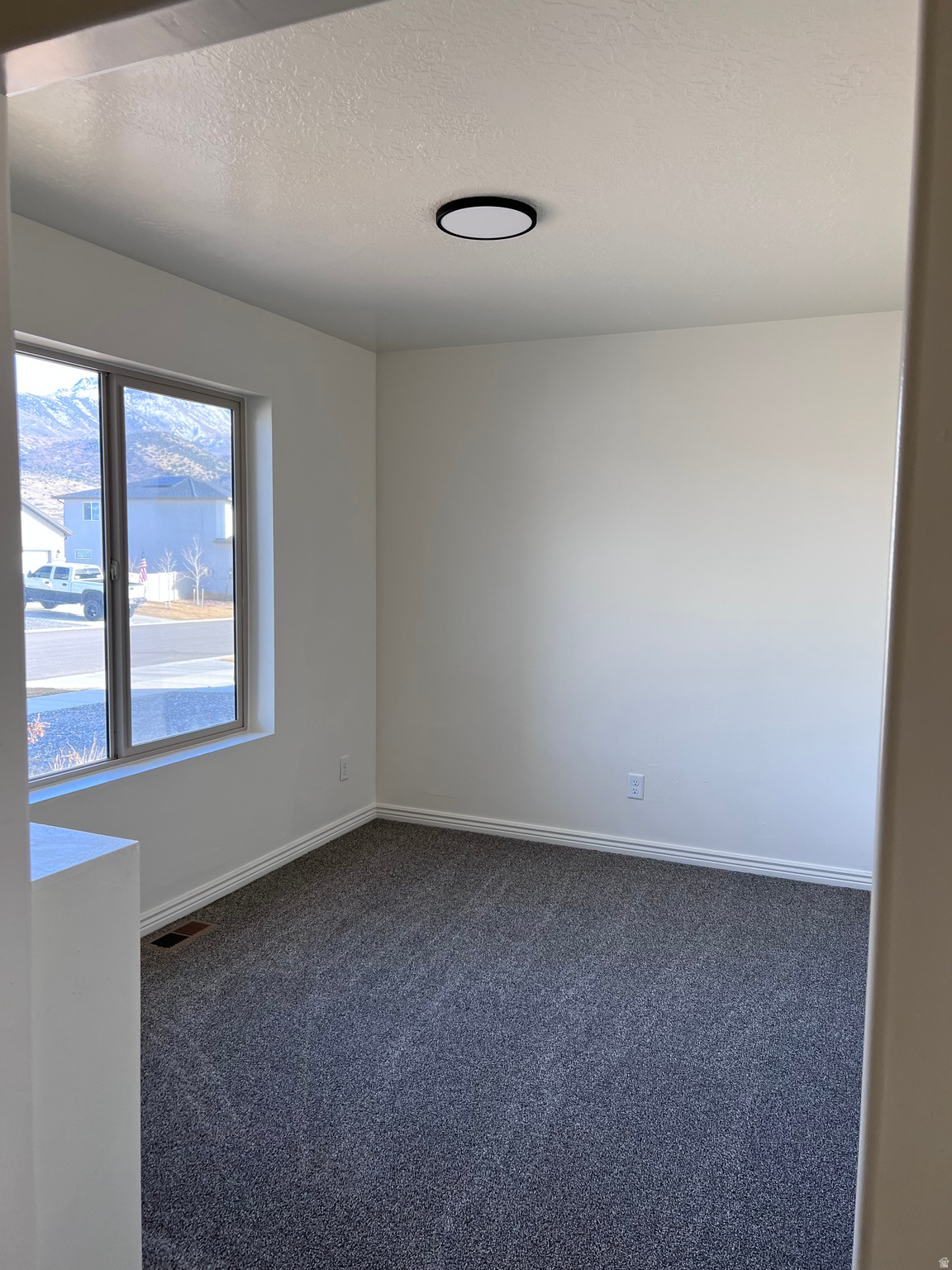 RIDGE - Residential Lease
