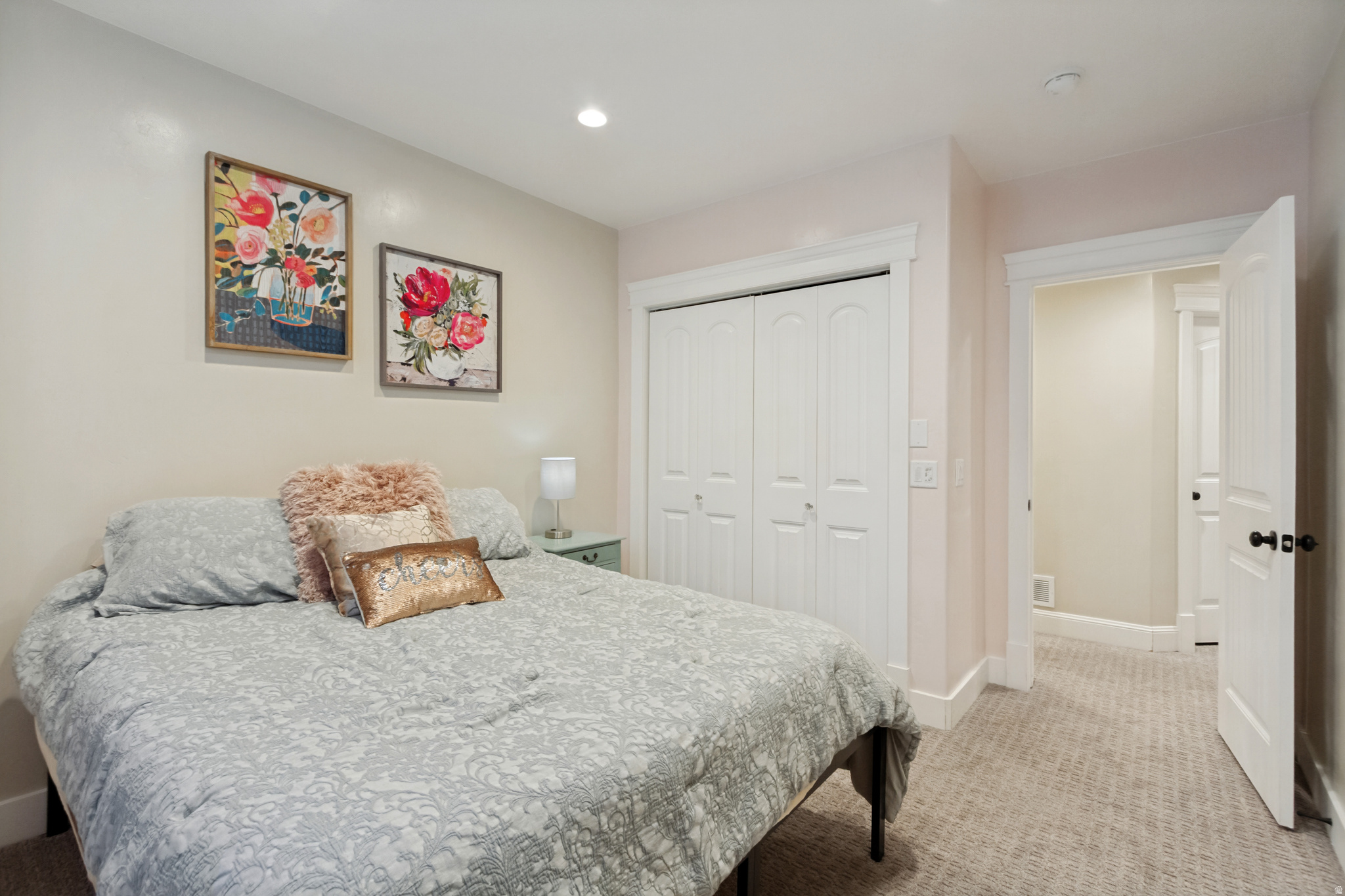 SUNNY RIDGE - Residential