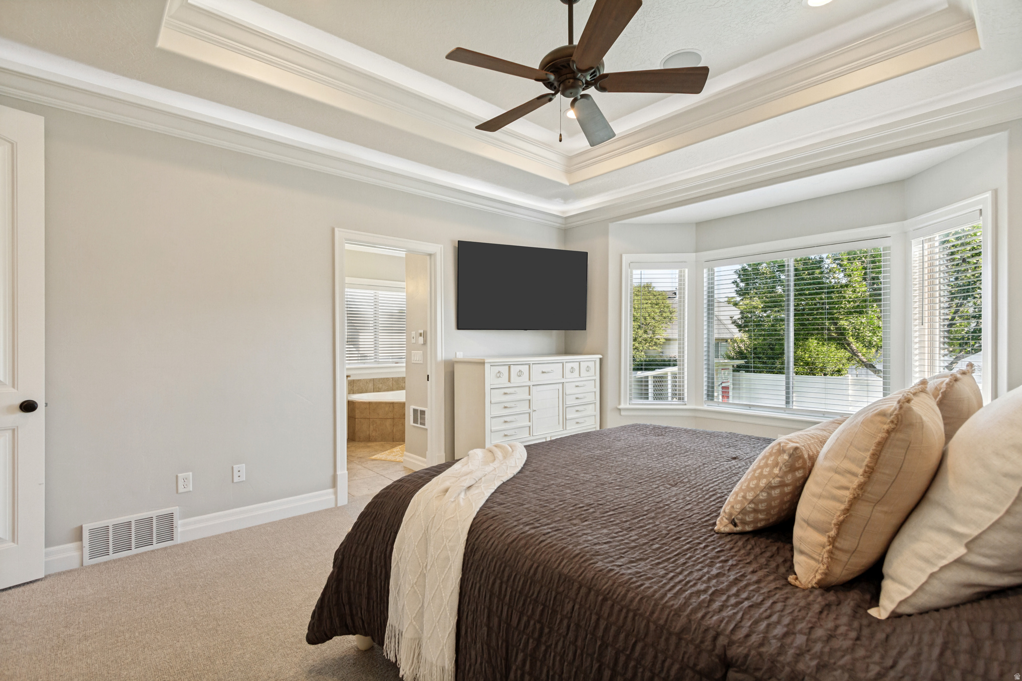 SUNNY RIDGE - Residential
