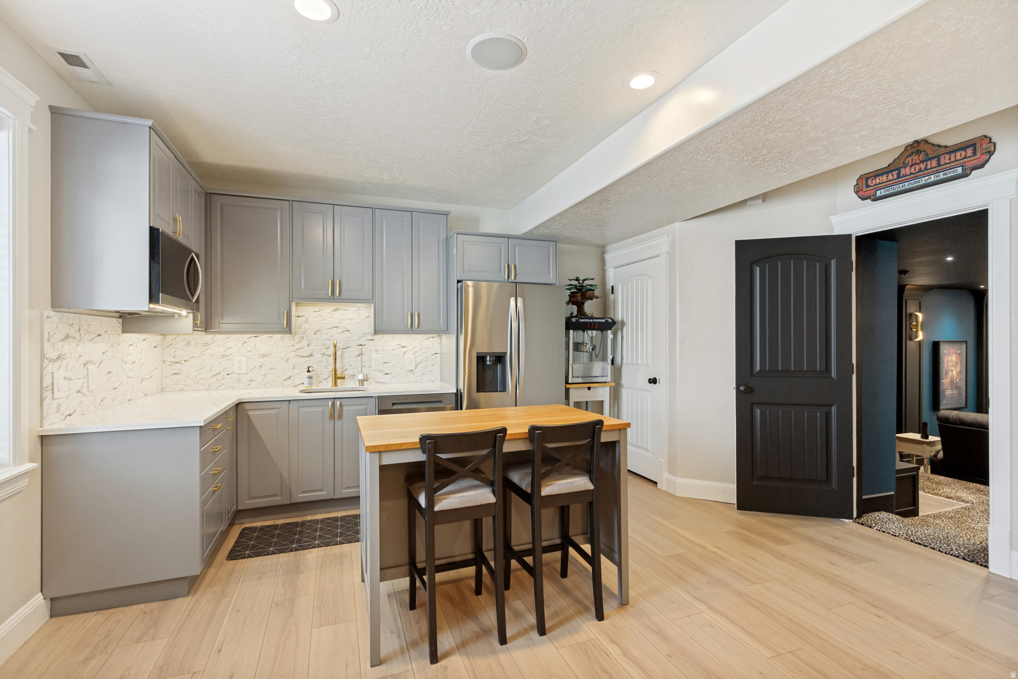 SUNNY RIDGE - Residential