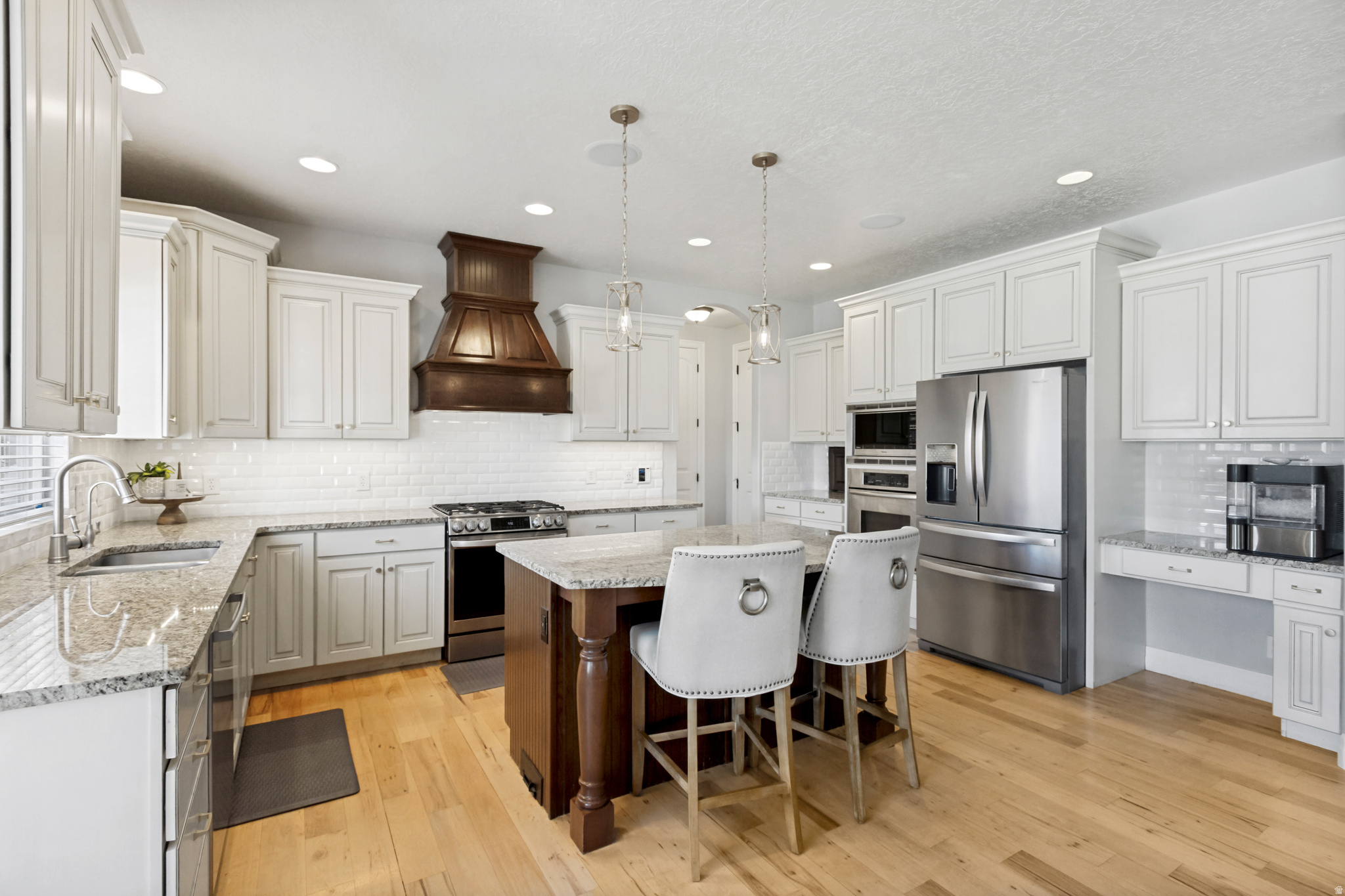 SUNNY RIDGE - Residential
