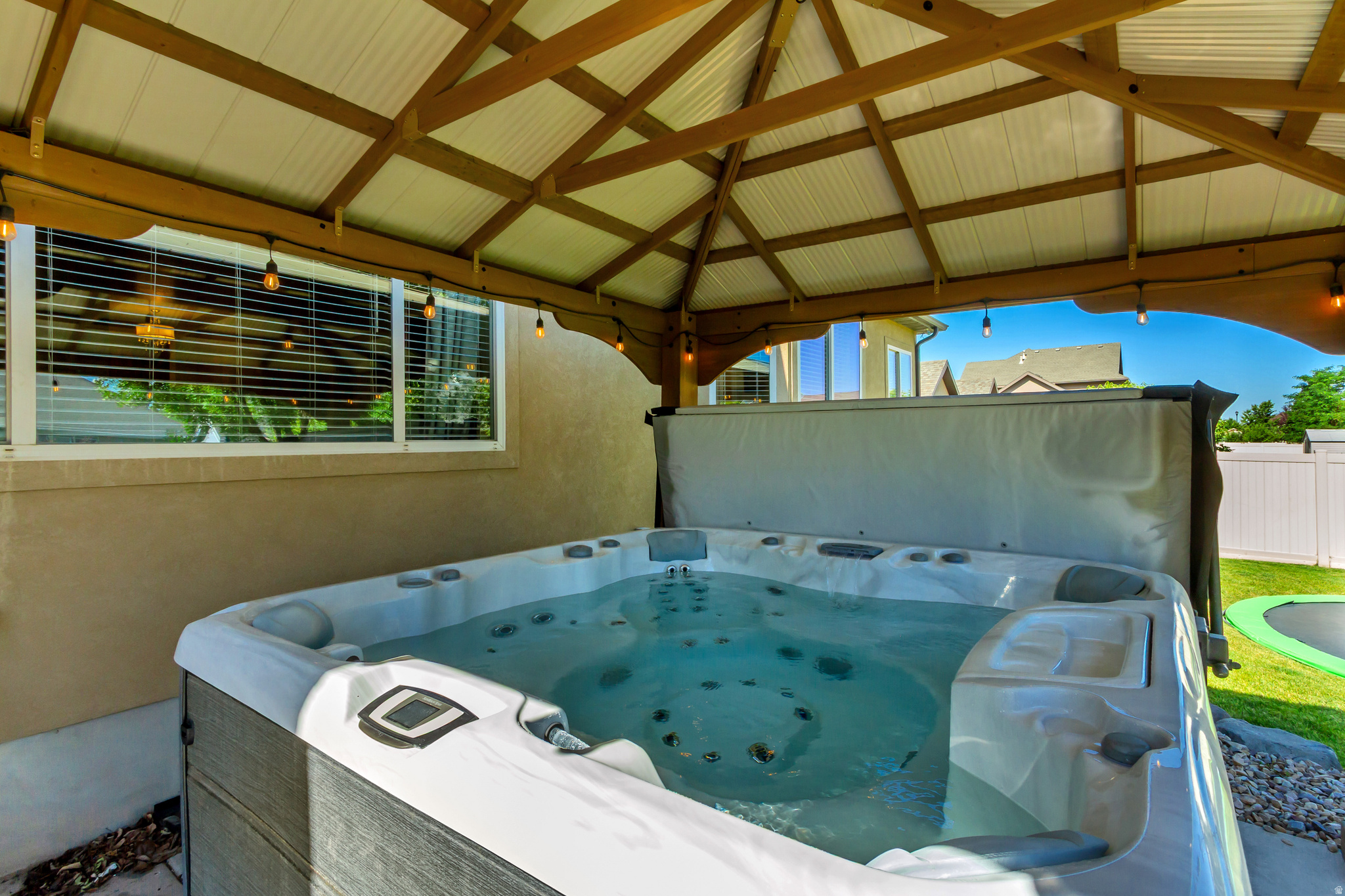 SUNNY RIDGE - Residential