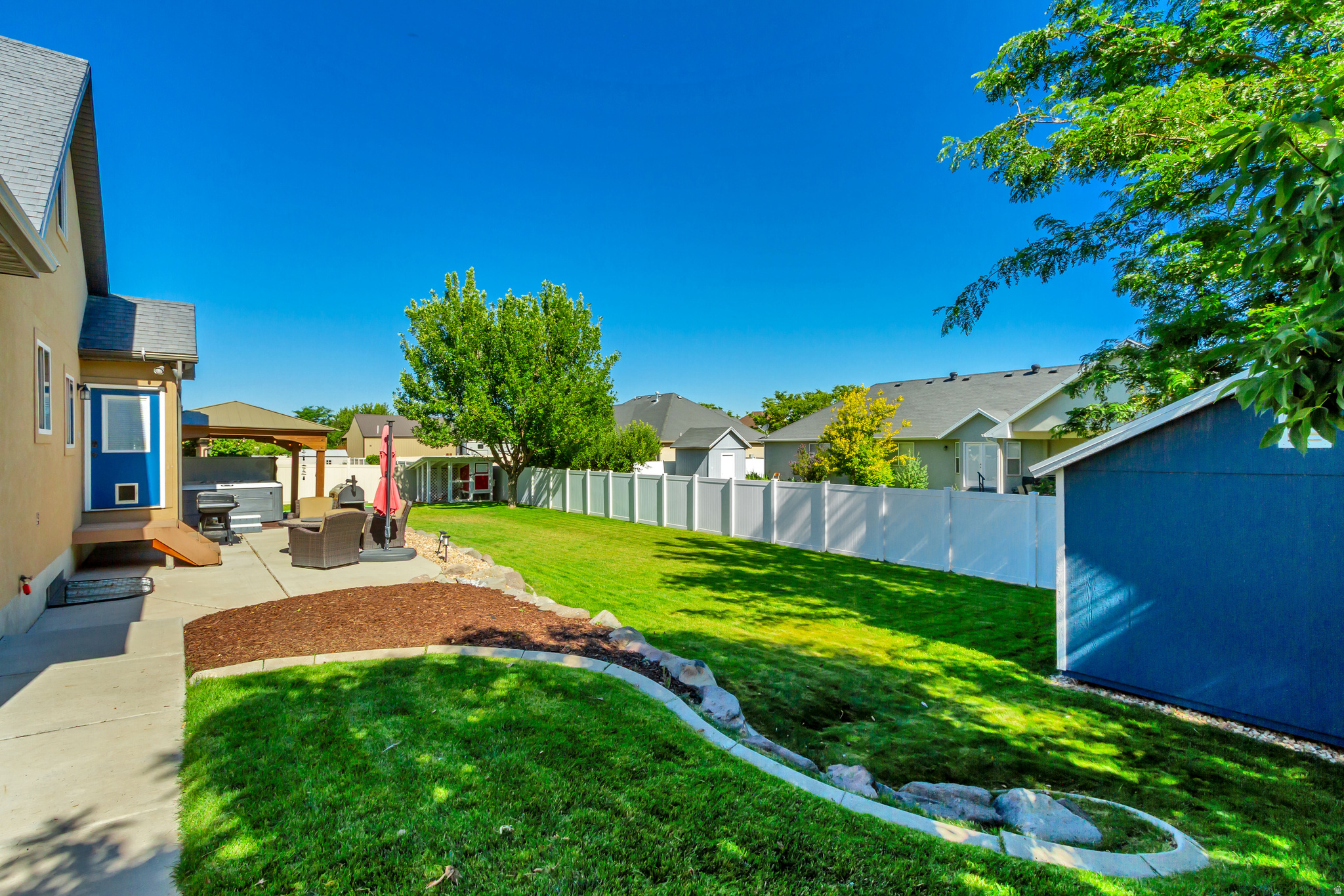 SUNNY RIDGE - Residential