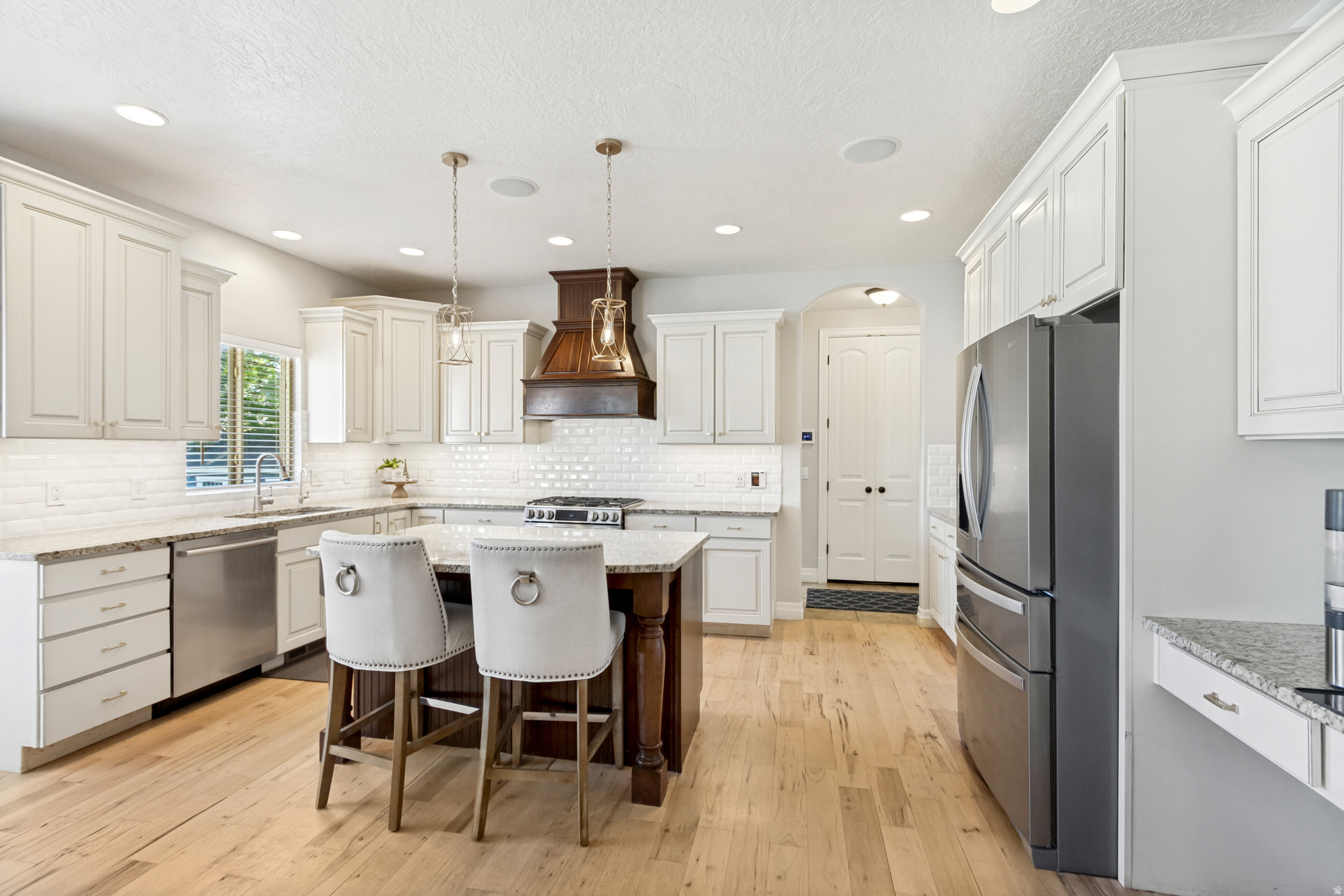 SUNNY RIDGE - Residential