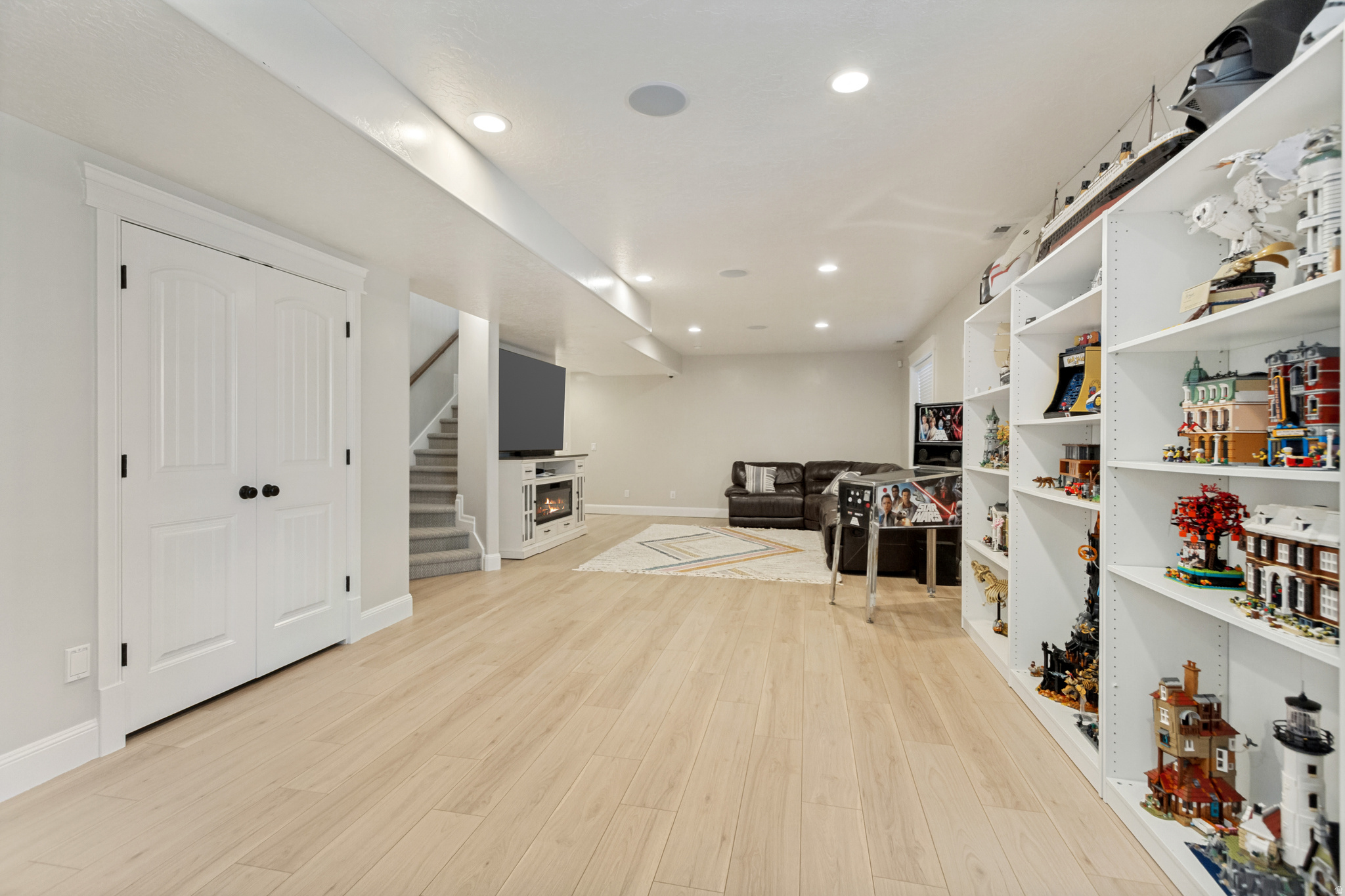 SUNNY RIDGE - Residential