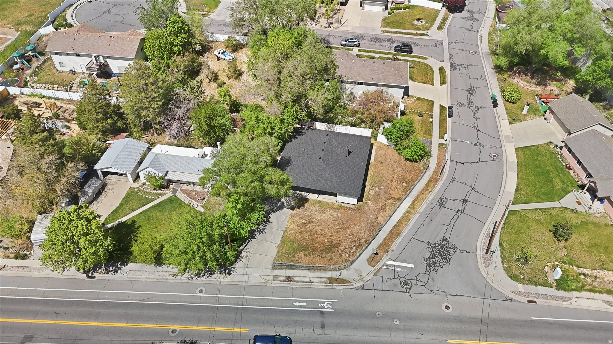 KRISTEN KOVE - Residential