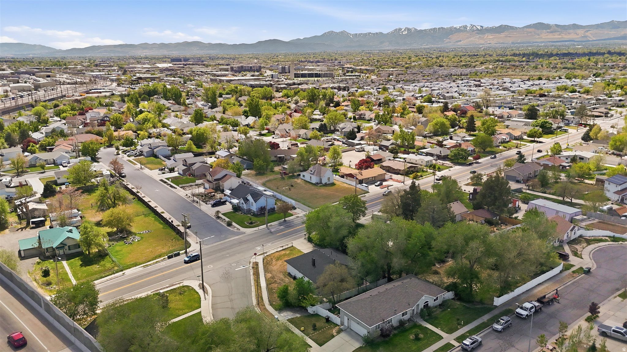 KRISTEN KOVE - Residential