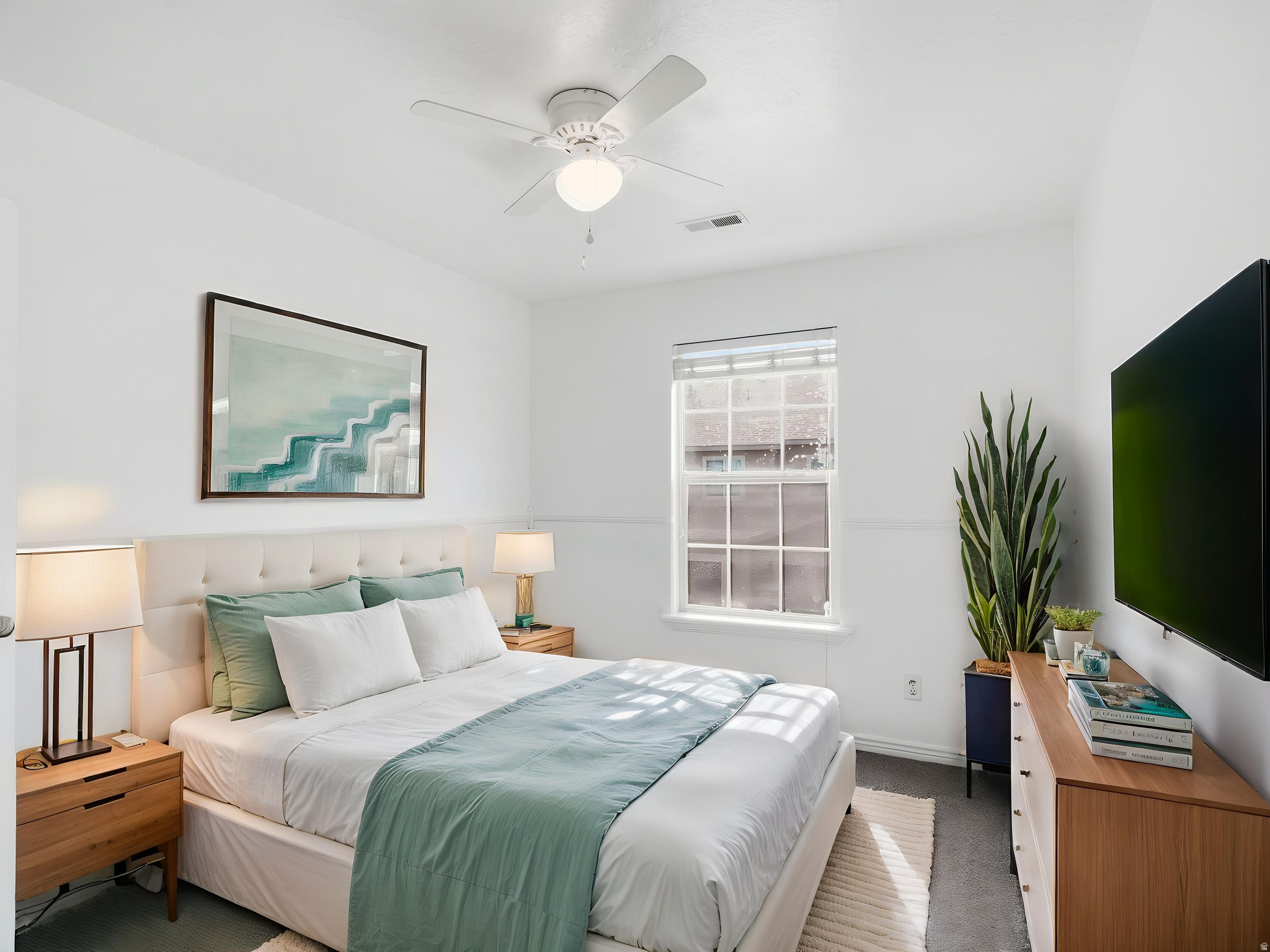 WHISPERING WILLOW - Residential